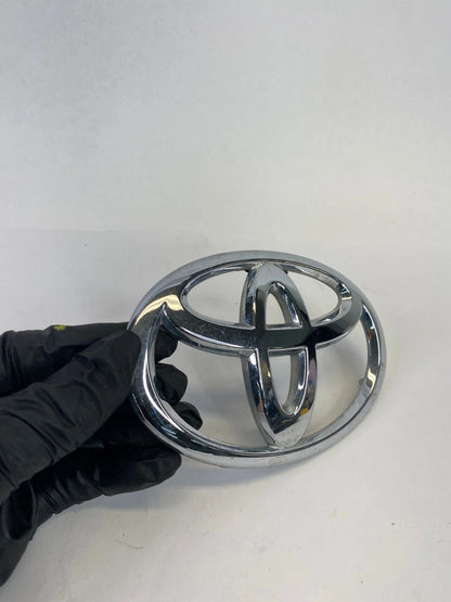2011-2019 TOYOTA COROLLA FRONT BUMPER GRILLE EMBLEM BADGE SYMBOL OEM 90975-A2003
