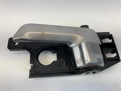 2005-2010 KIA SPORTAGE REAR LEFT DRIVER INNER DOOR HANDLE SILVER OEM 82613-1F000