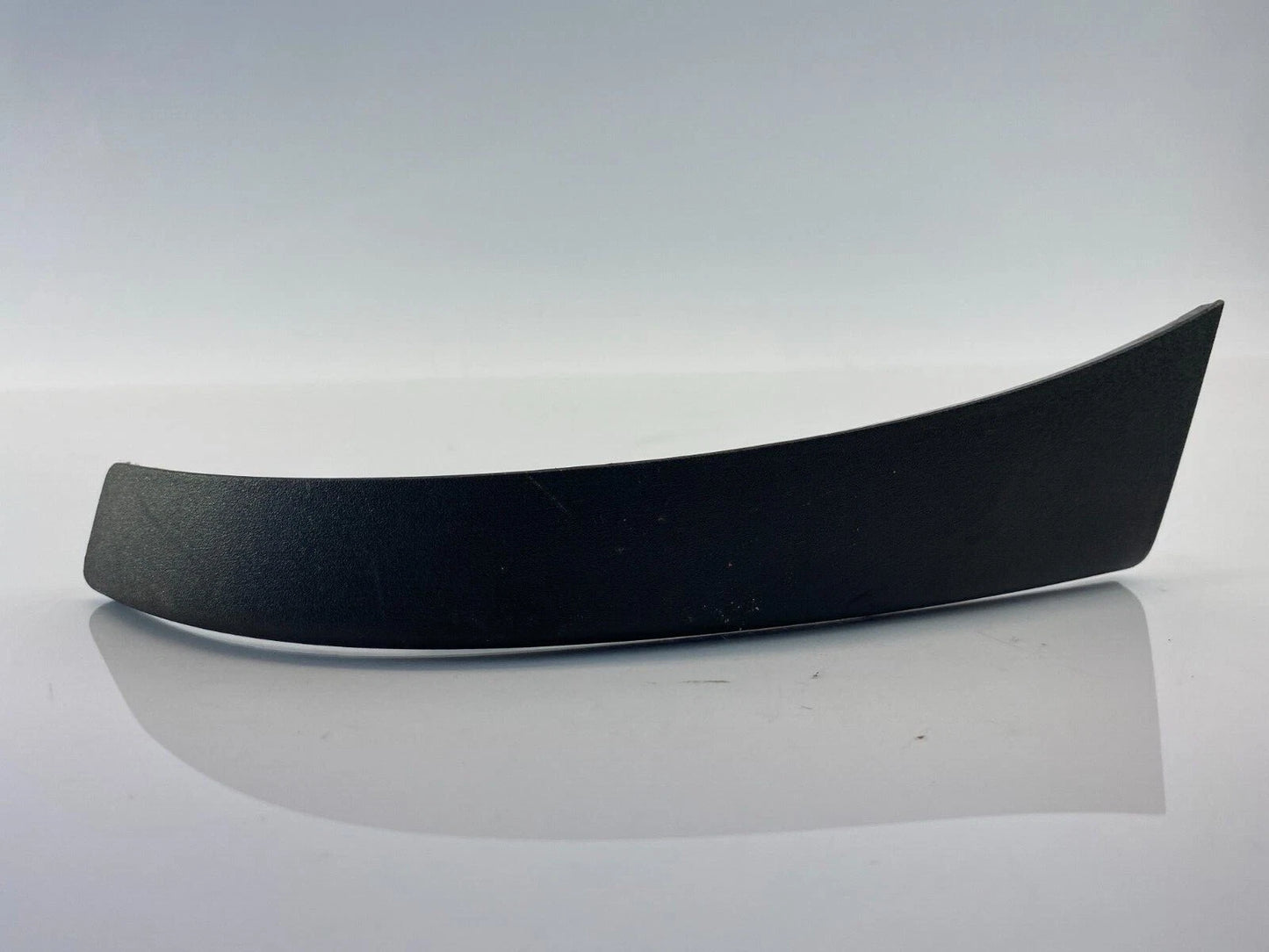 2009-2012 CHEVROLET TRAVERSE REAR RIGHT INNER DOOR PULL HANDLE COVER 15948057