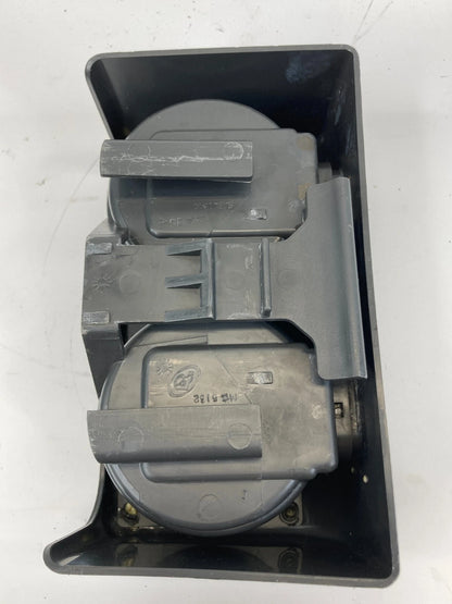 2004-2012 CHEVROLET COLORADO FRONT SEAT CENTER ARMREST CUP HOLDER ASSEMBLY OEM