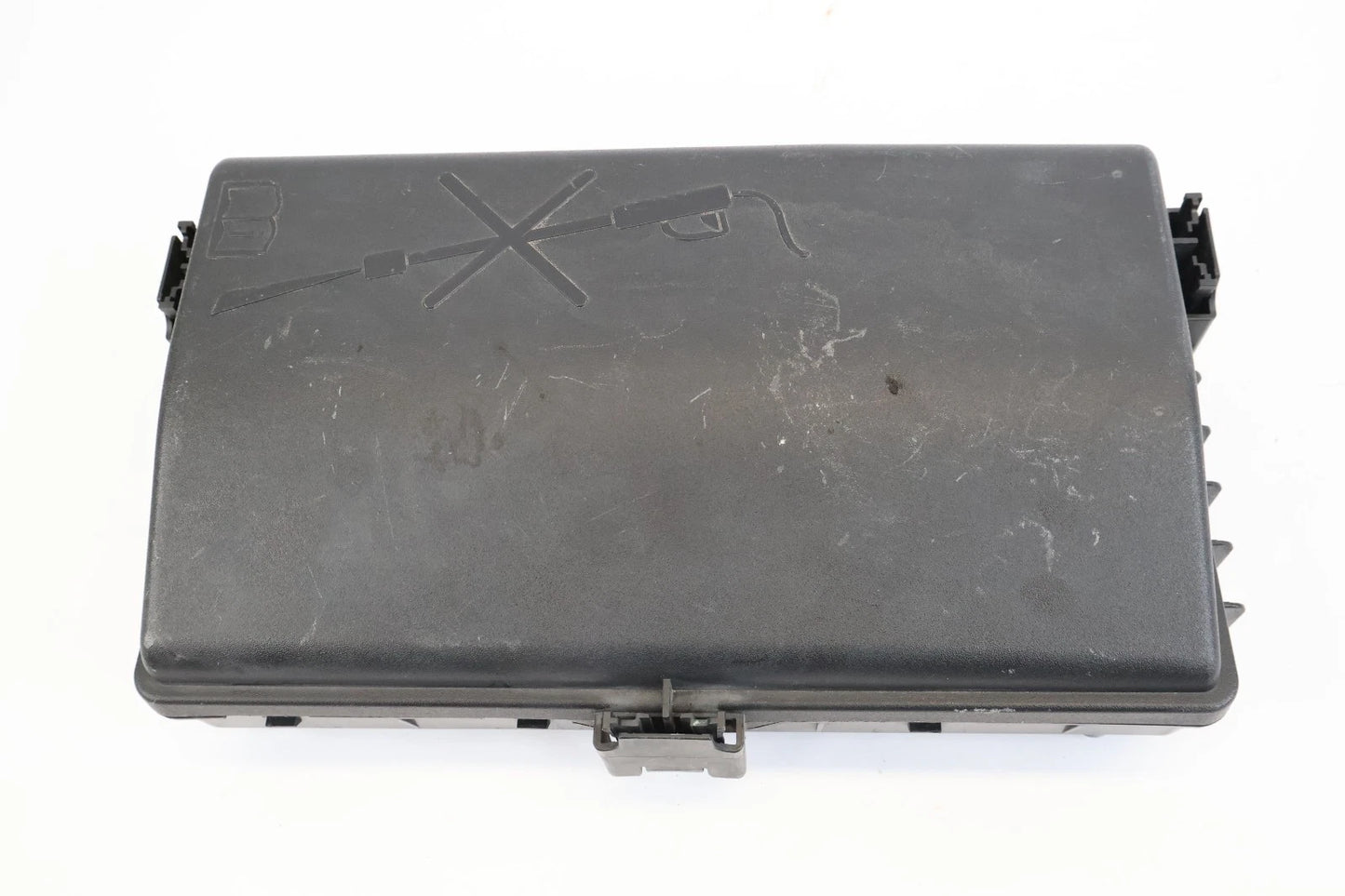 2011-2014 CHEVROLET CRUZE ENGINE FUSE BOX BLOCK MODULE AUTOMATIC OEM GM 95442176