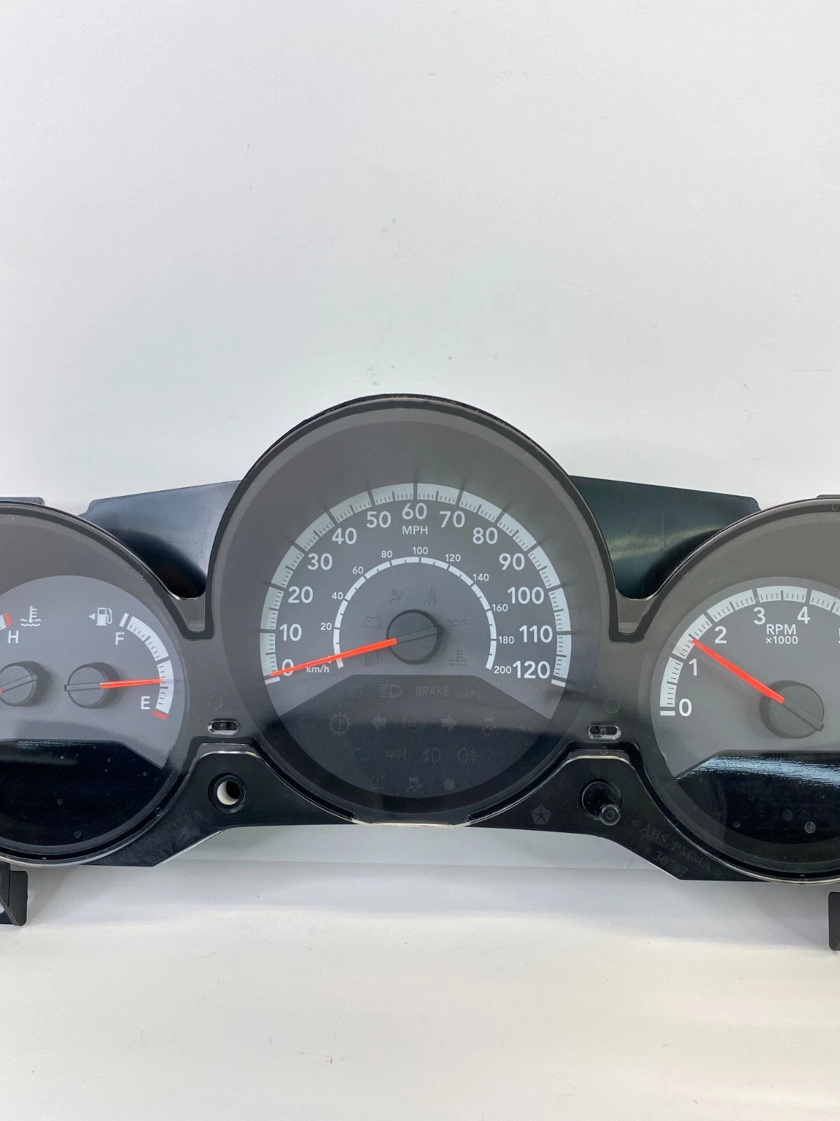 2011 2012 DODGE CALIBER SPEEDOMETER CLUSTER GAUGES 132.158 MILES 68087323AB OEM