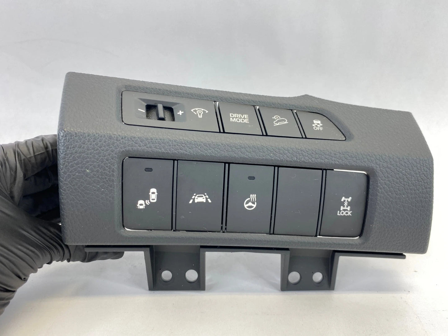 2017 2018 HYUNDAI SANTA FE SPORT DASH SWITCH PANEL AWD BLIND SPOT 3G11SK1400 OEM