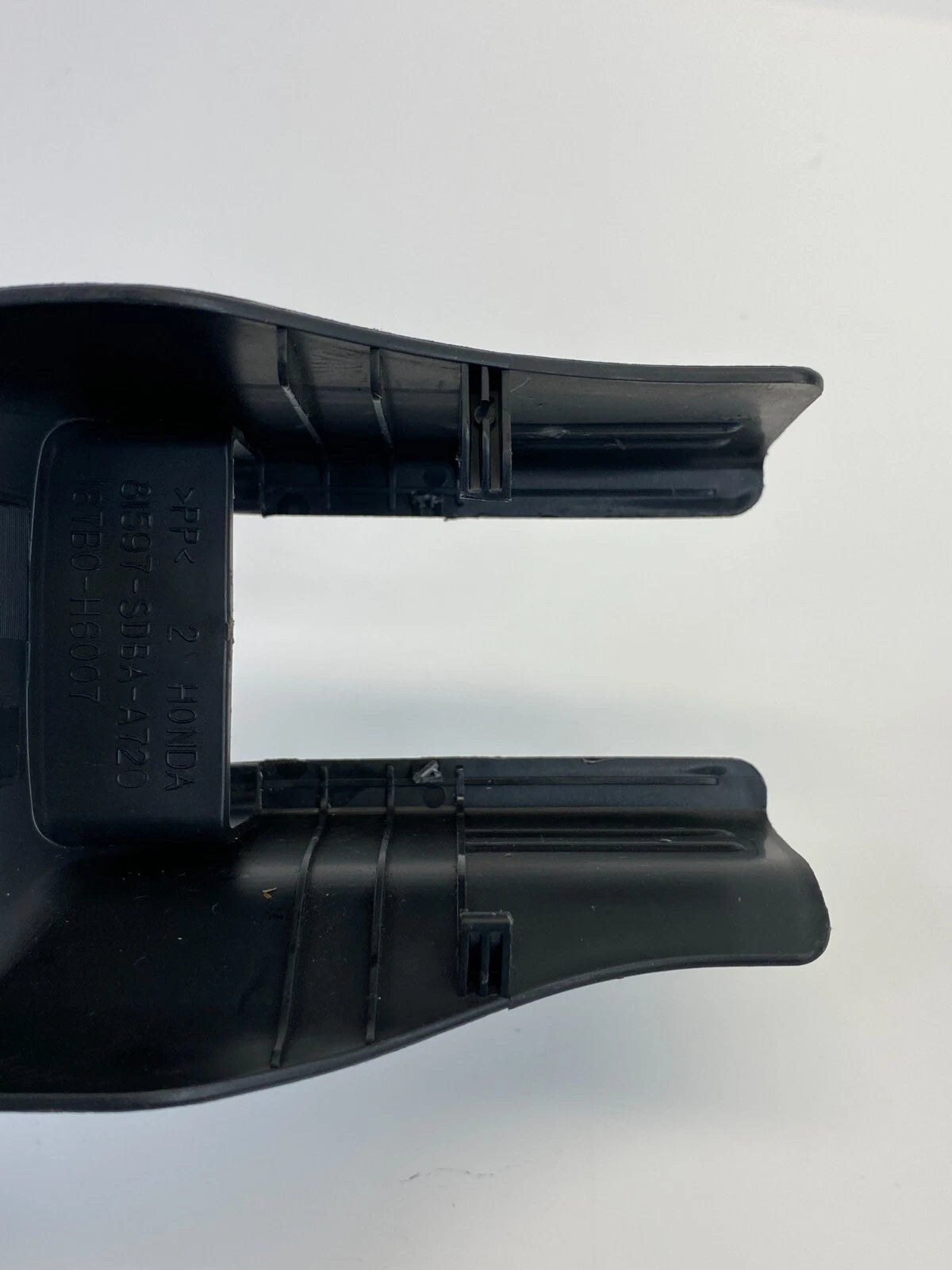 03-07 HONDA ACCORD FRONT LEFT OUTER SEAT TRACK END CAP COVER 81597-SDBA-A720 OEM