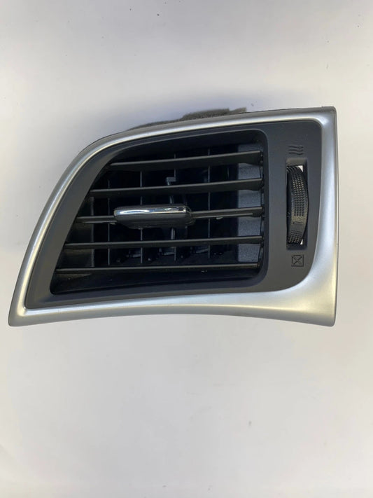 2013-2019 NISSAN SENTRA RIGHT SIDE DASH AIR VENT A/C GRILLE OUTER 68760-3SG0A