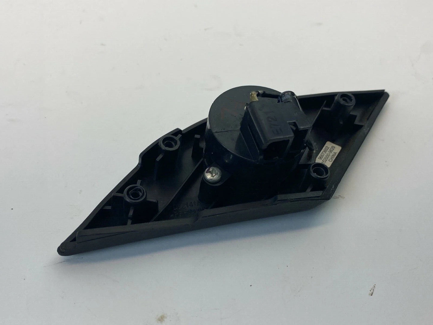 2008-2010 SATURN VUE FRONT LEFT DRIVER DOOR TWEETER W COVER GRILLE TRIM 96673602
