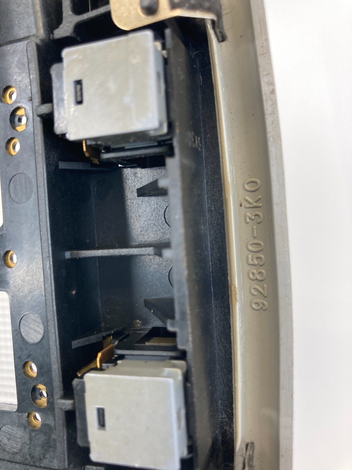 2006-2008 Hyundai Sonata Overhead Dome Map Reading Light Lamp Assy 92850-3K0