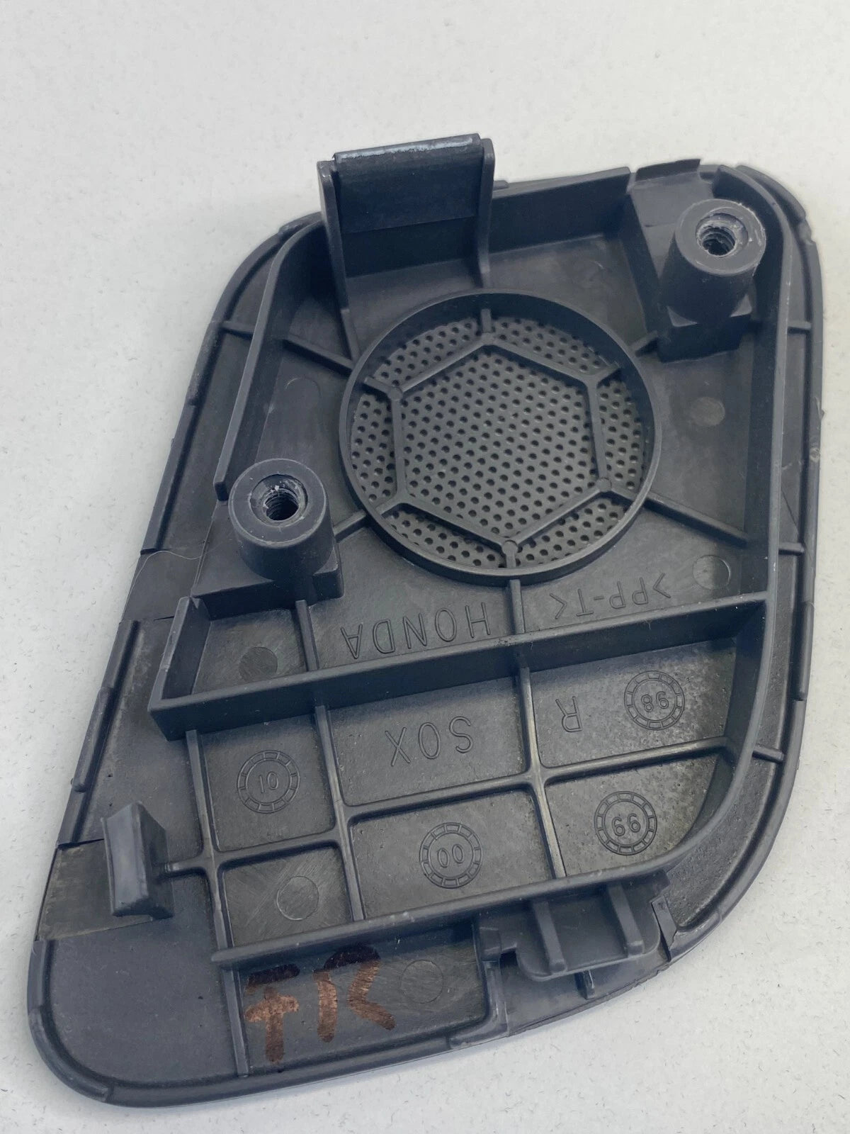 1999-2004 HONDA ODYSSEY VAN REAR LEFT SIDE DASH TWEETER SPEAKER COVER TRIM OEM