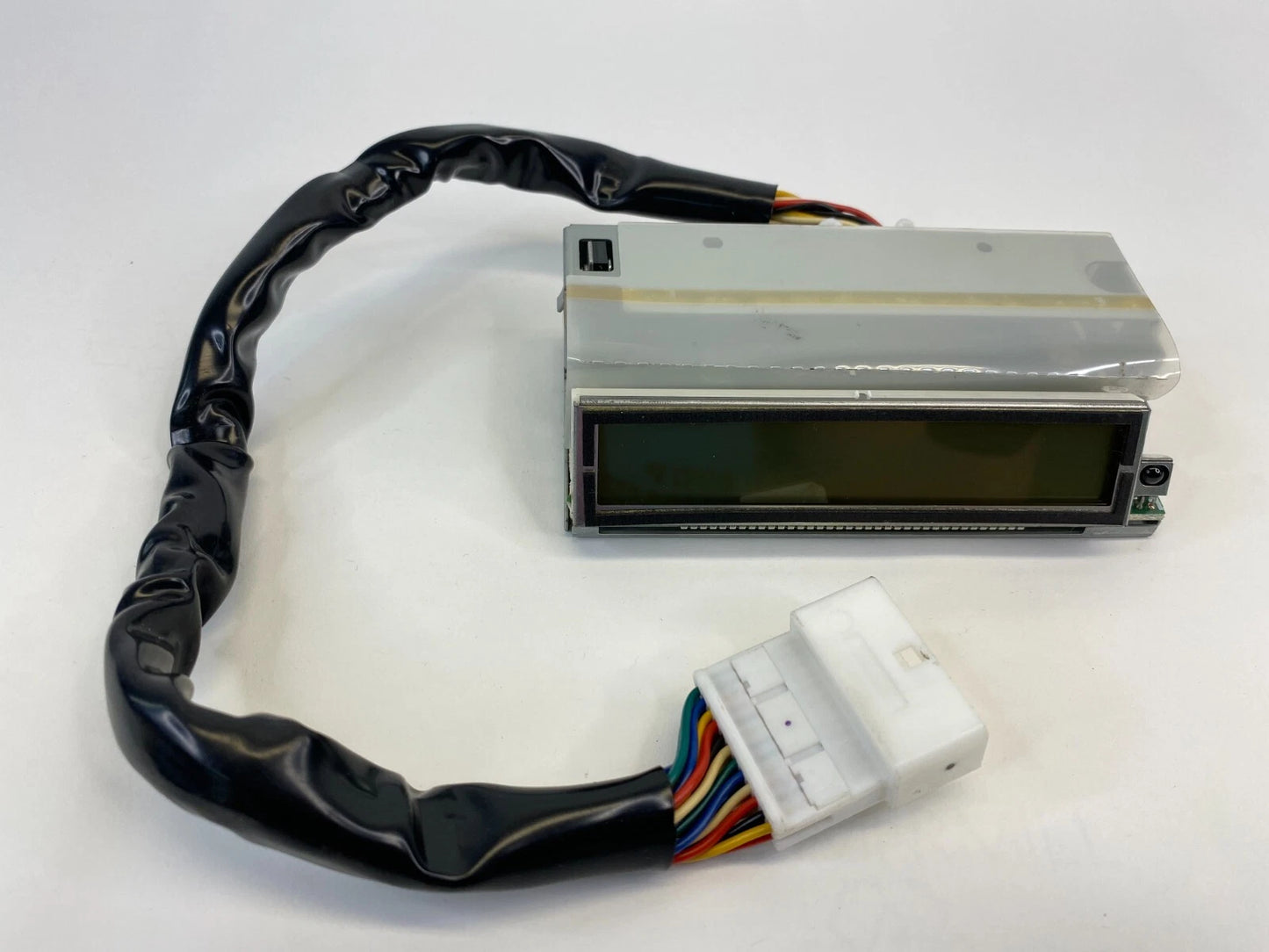 2001-2004 TOYOTA SEQUOIA REAR ROOF OVERHEAD CONSOLE RADIO DISPLAY SCREEN OEM