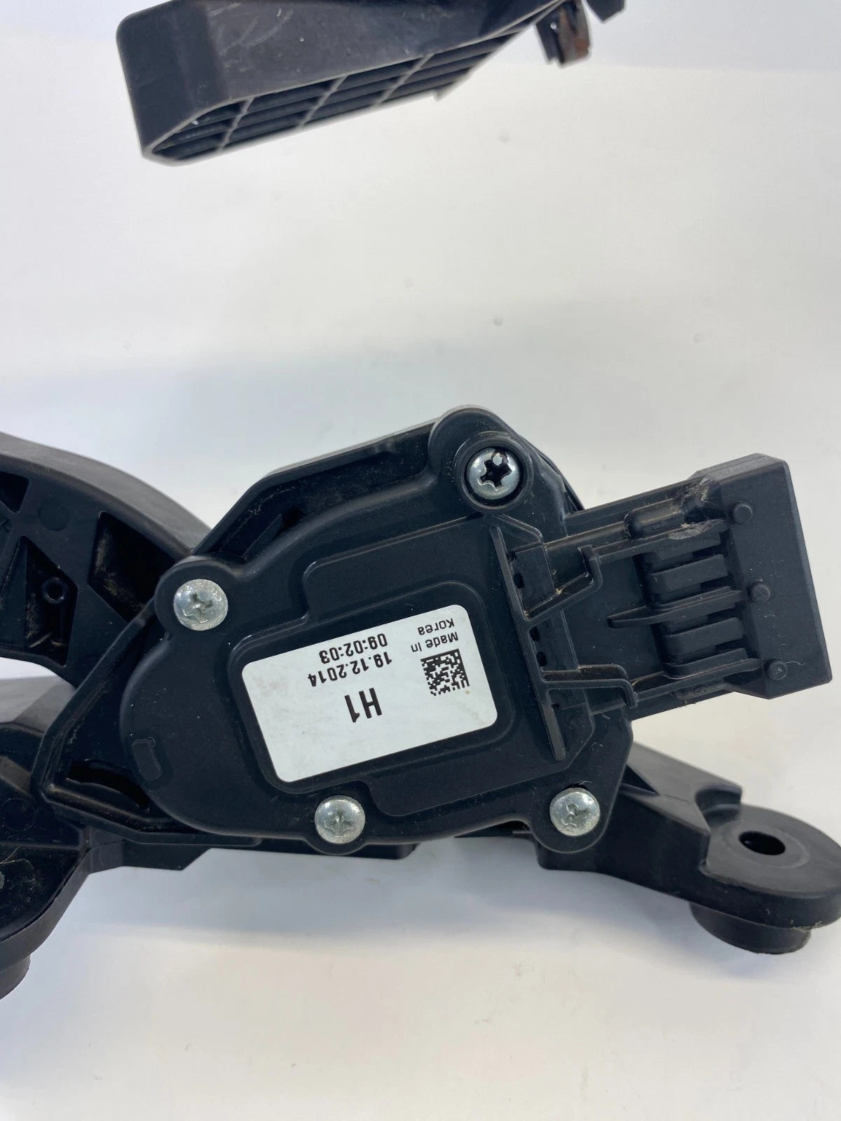 2015-2019 Hyundai Sonata 2.4L L4 DOHC 16V Gas Accelerator Pedal Sensor Assy OEM