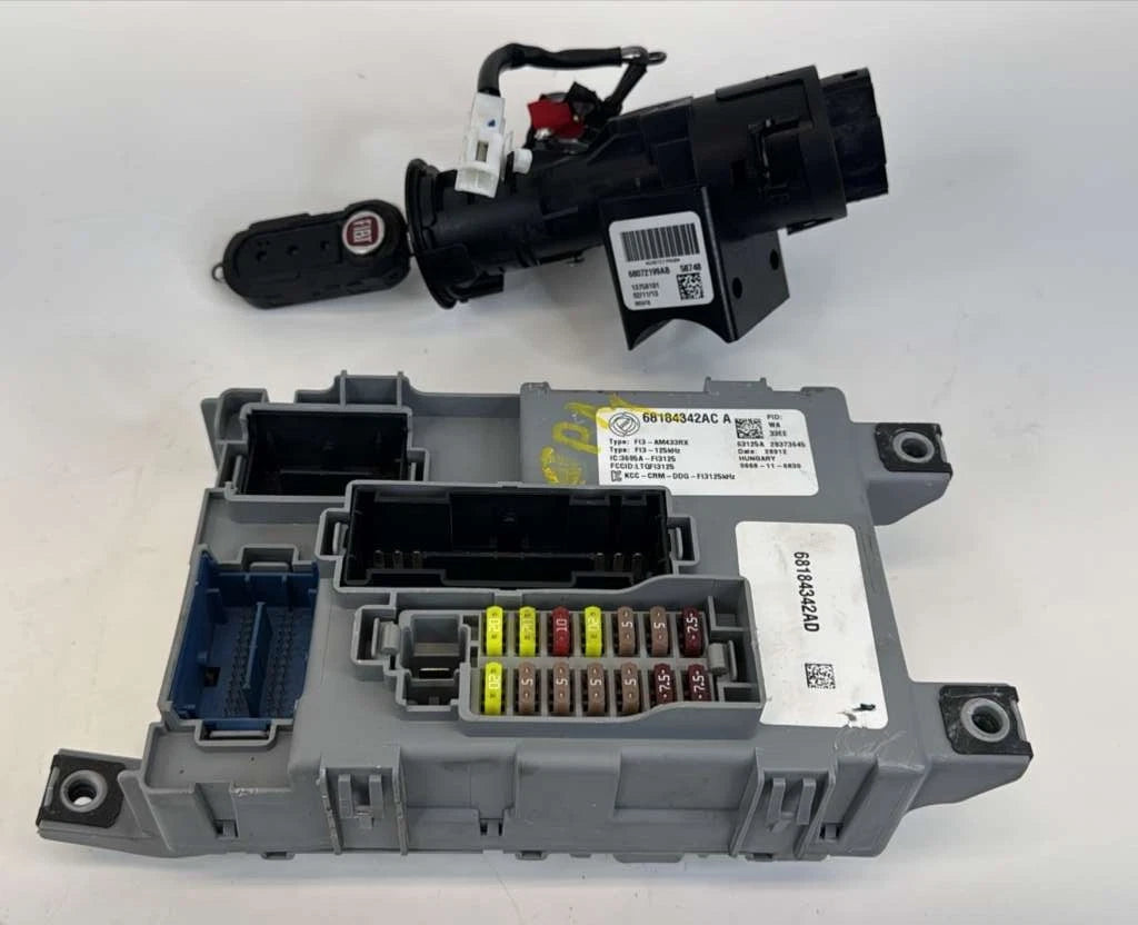 2012-2017 FIAT 500 1.4L AT BODY CONTROL MODULE W/ IGNITION SWITCH 68184342AD