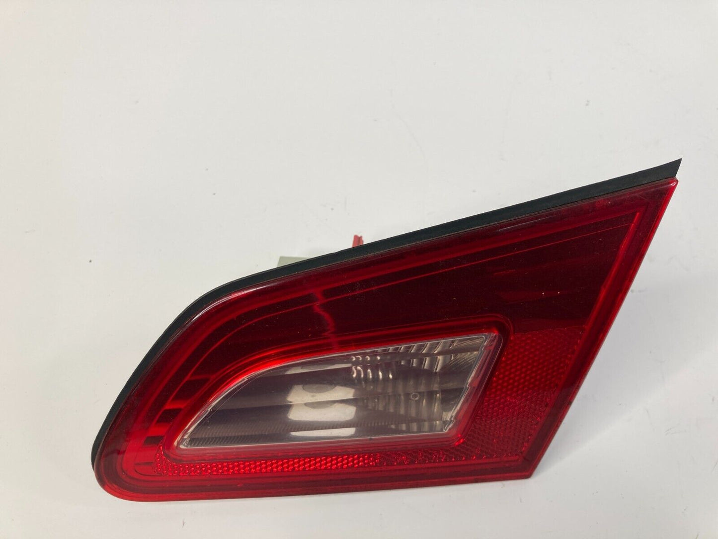 2007 2008 Infiniti G35 SEDAN Inner Rear Right Passenger Side Taillight Tail Lamp