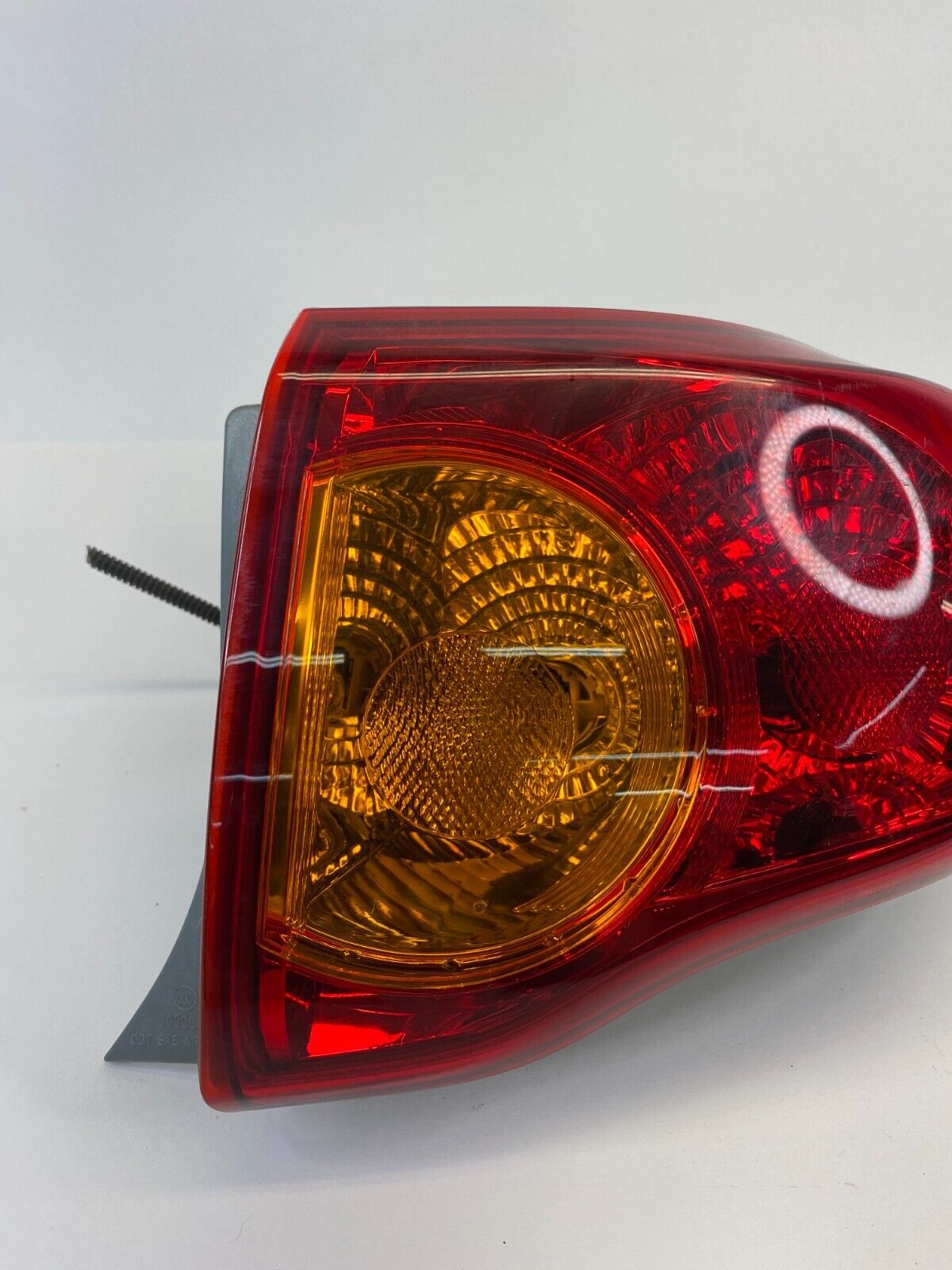 2009 2010 Toyota Corolla Rear Right Outer Tail Light Taillight Lamp Aftermarket