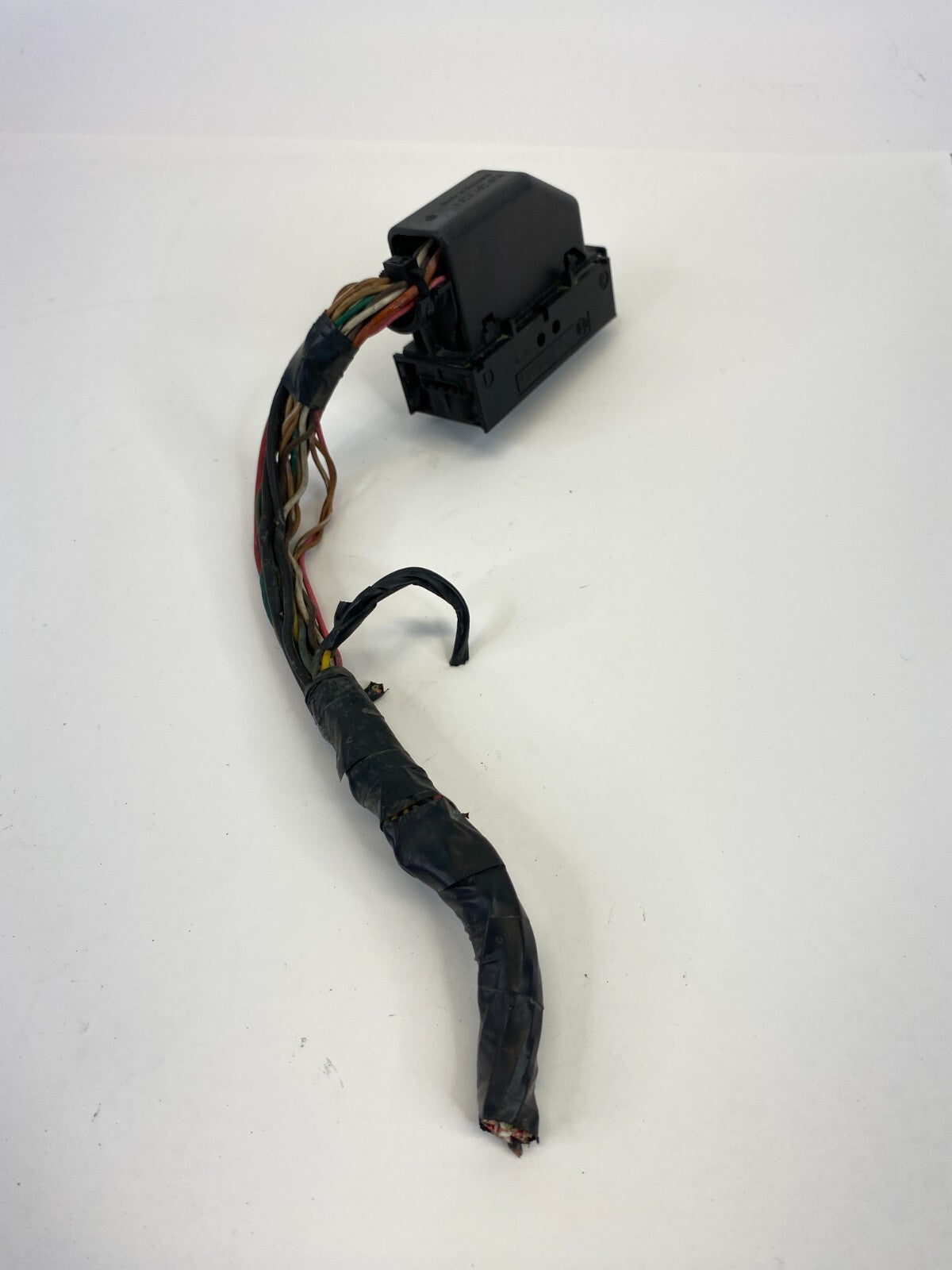 2004-2007 Saturn Vue 3.5L AT ABS Pump Anti Lock Brake Module Connector Plug OEM