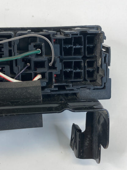 2011-2016 Ford F-250 SD F-350 SD Engine Compartment Relay Box 7C3T-14A206-AD