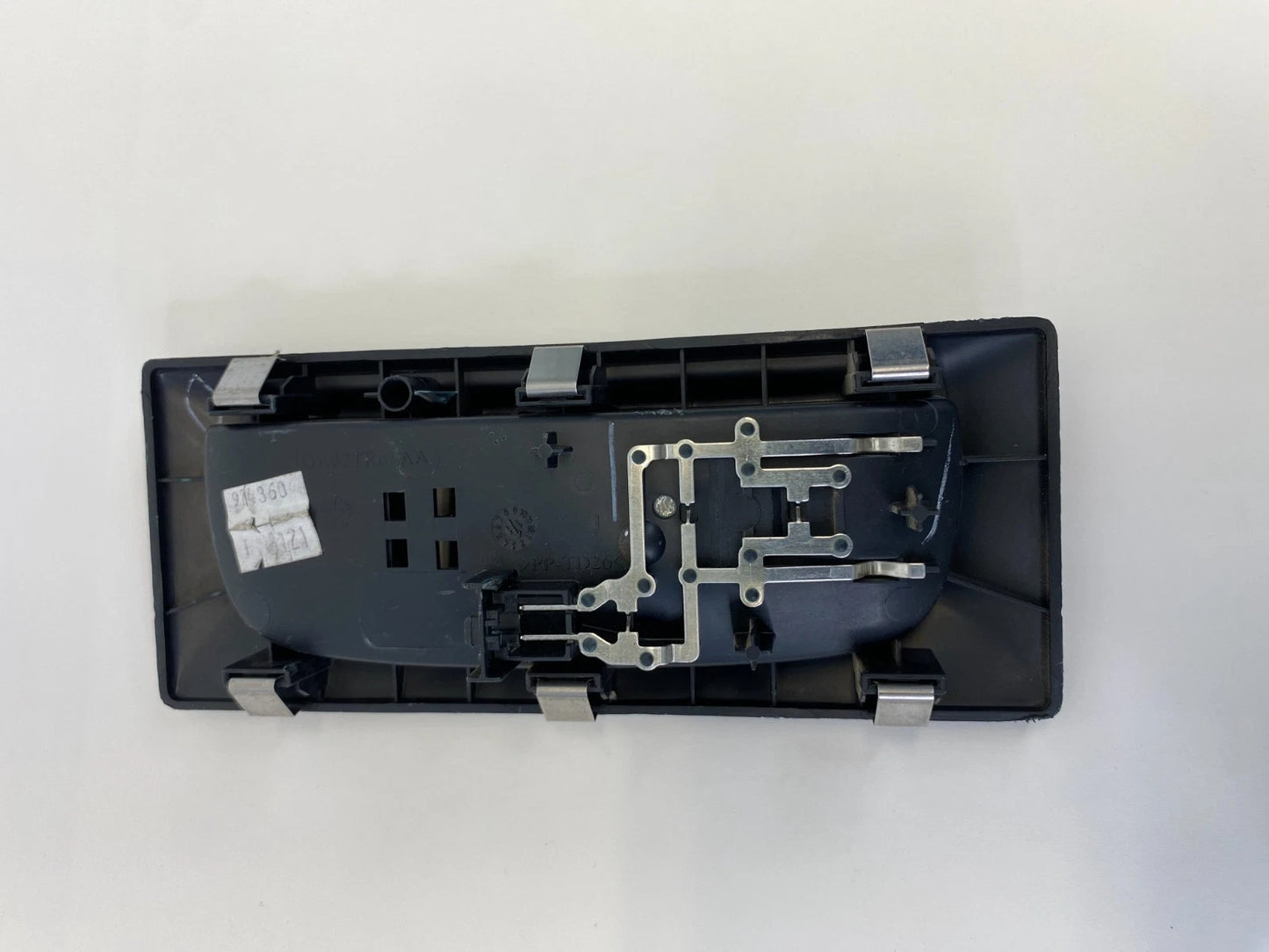 2011-2017 DODGE DURANGO FLASH LIGHT FLASHLIGHT CHARGEABLE HAND LAMP OEM