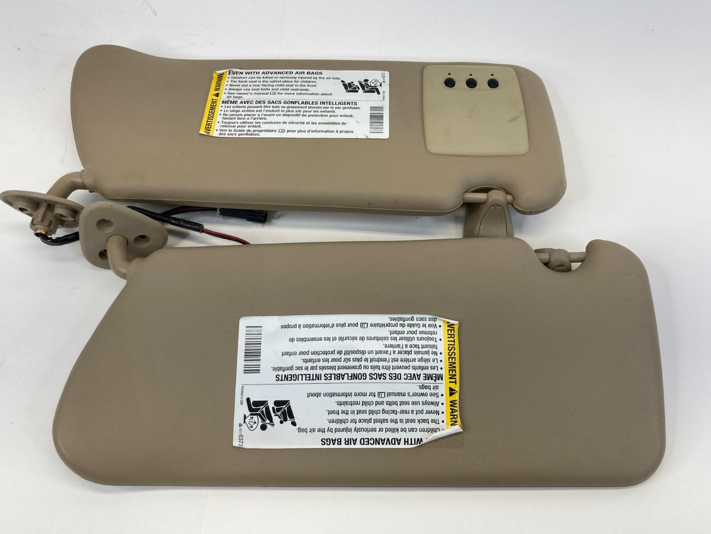 2004-2009 Cadillac SRX Front Right & Left Side Sunvisor Sun Visor Shade Pair Set