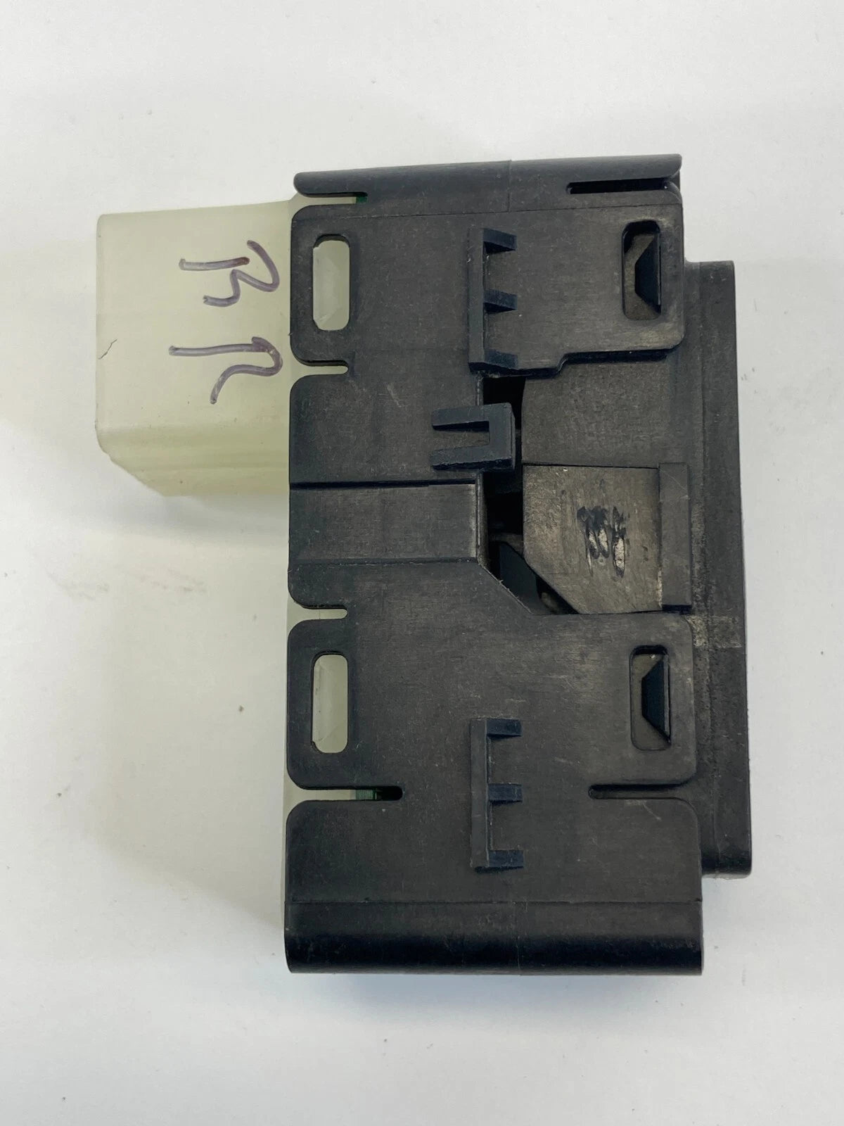 2007-2010 CHRYSLER 300 REAR RIGHT SIDE DOOR POWER WINDOW SWITCH 04602787AA OEM