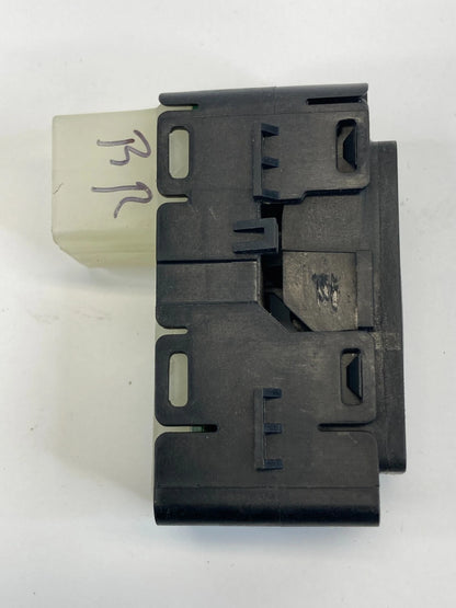 2007-2010 CHRYSLER 300 REAR RIGHT SIDE DOOR POWER WINDOW SWITCH 04602787AA OEM