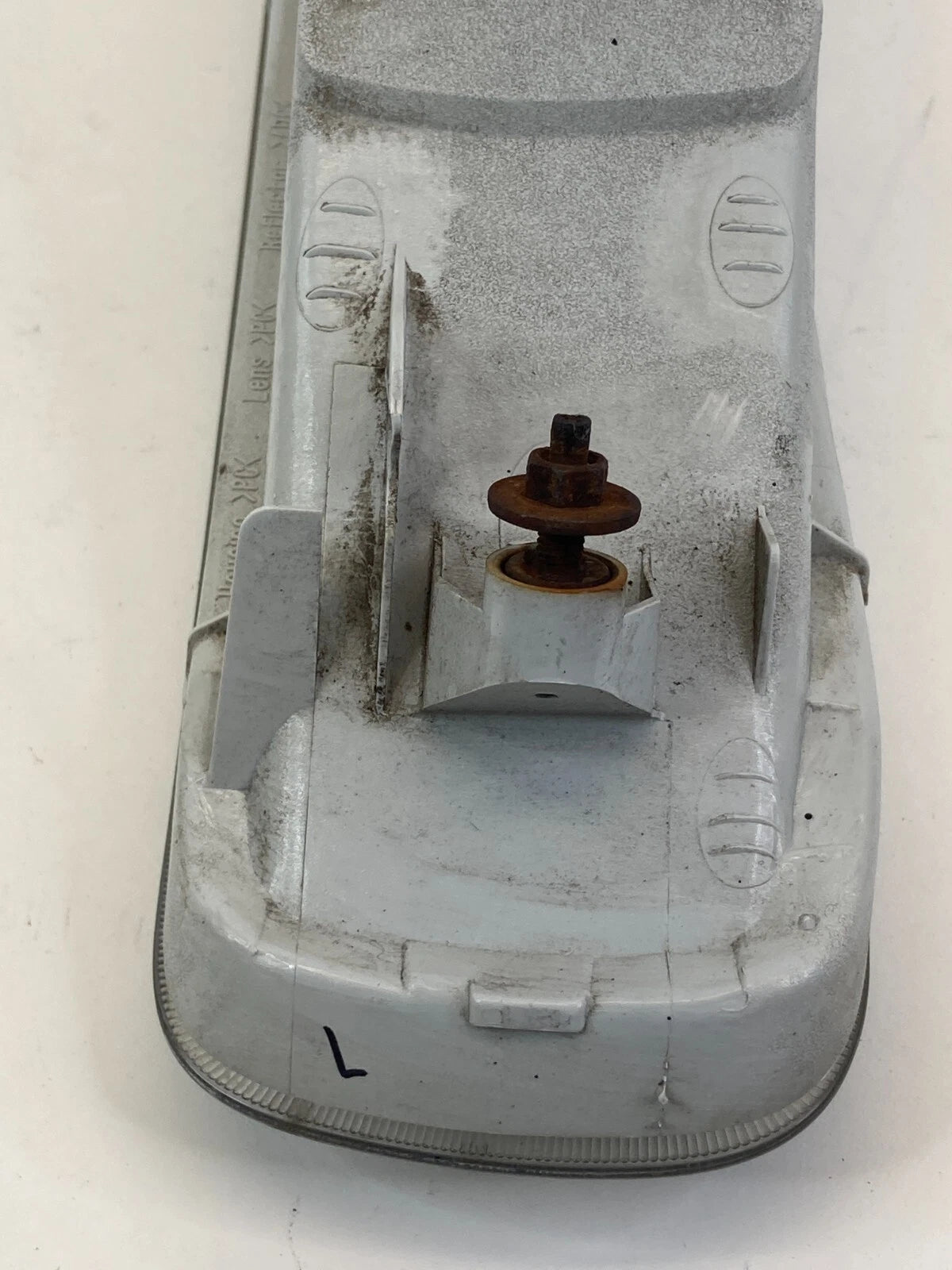 2003 2004 TOYOTA COROLLA BUMPER FOG LIGHT DRIVING LAMP ASSEMBLY RIGHT SIDE OEM