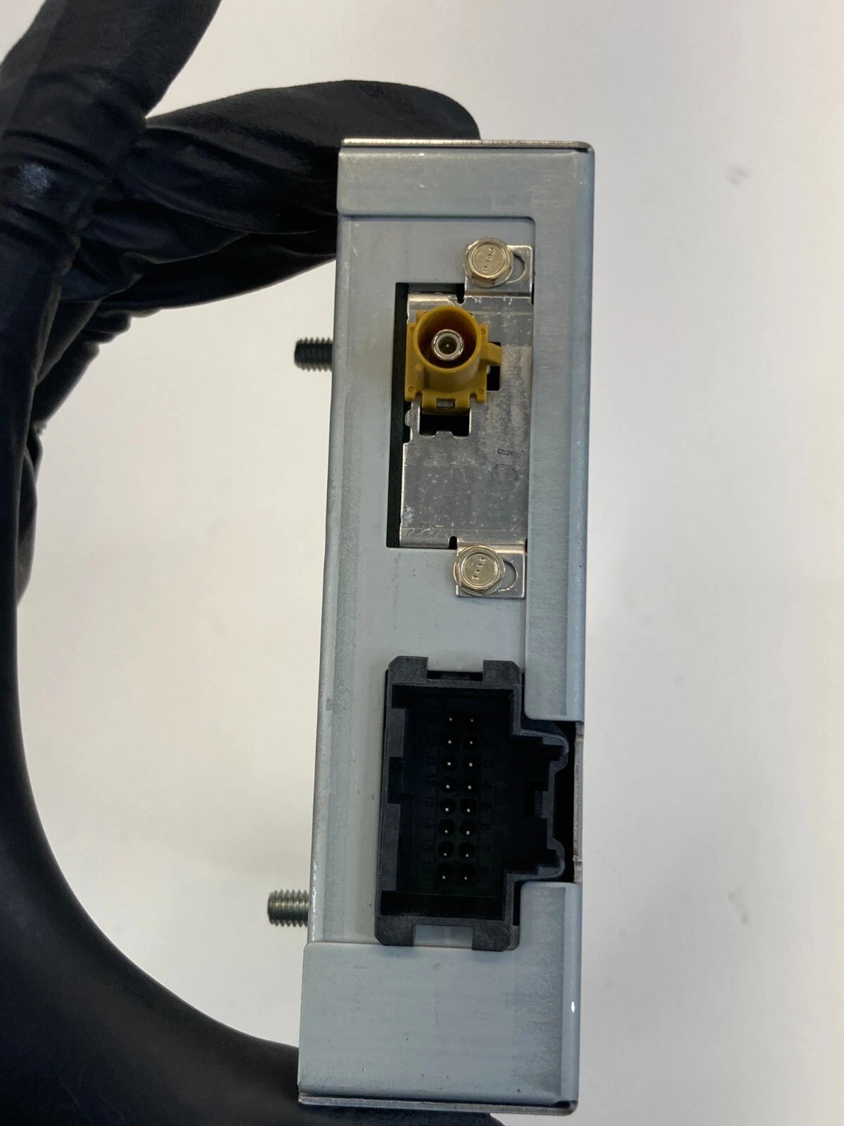 2007 2008 2009 CADILLAC SRX SATELLITE RADIO RECEIVER MODULE UNIT 15908583 OEM