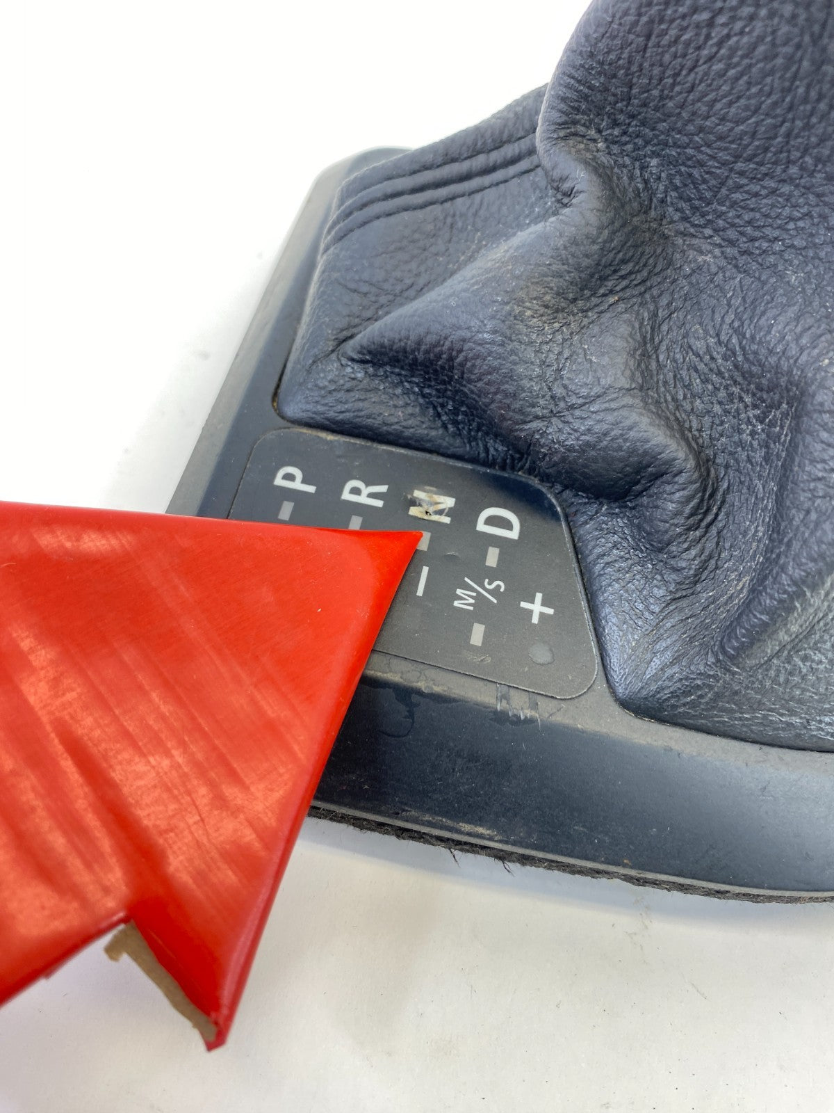 2006 2007 BMW 530xi Automatic Transmission Shifter Boot Cover Bezel OEM