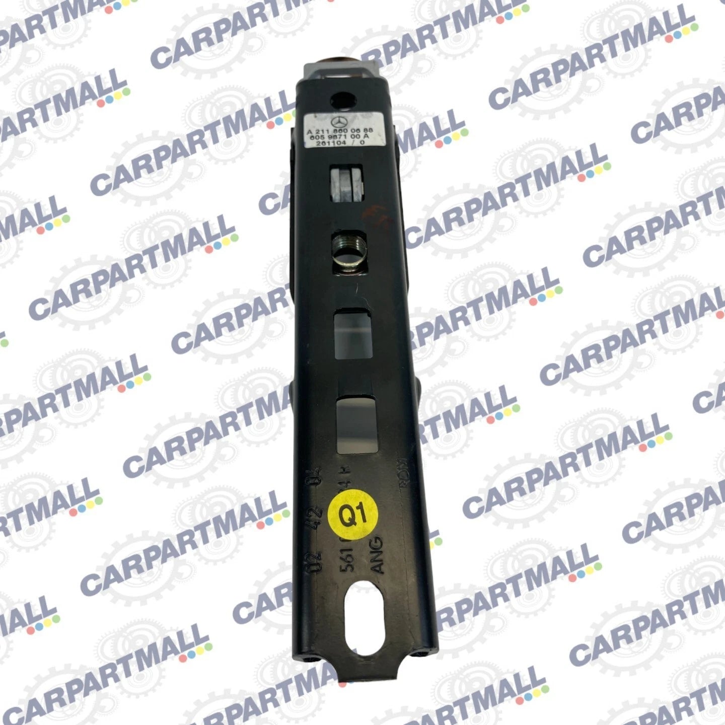 06 07 MERCEDES-BENZ ML500 FRONT RIGHT SIDE SEAT BELT HEIGHT ADJUSTER A2118600688