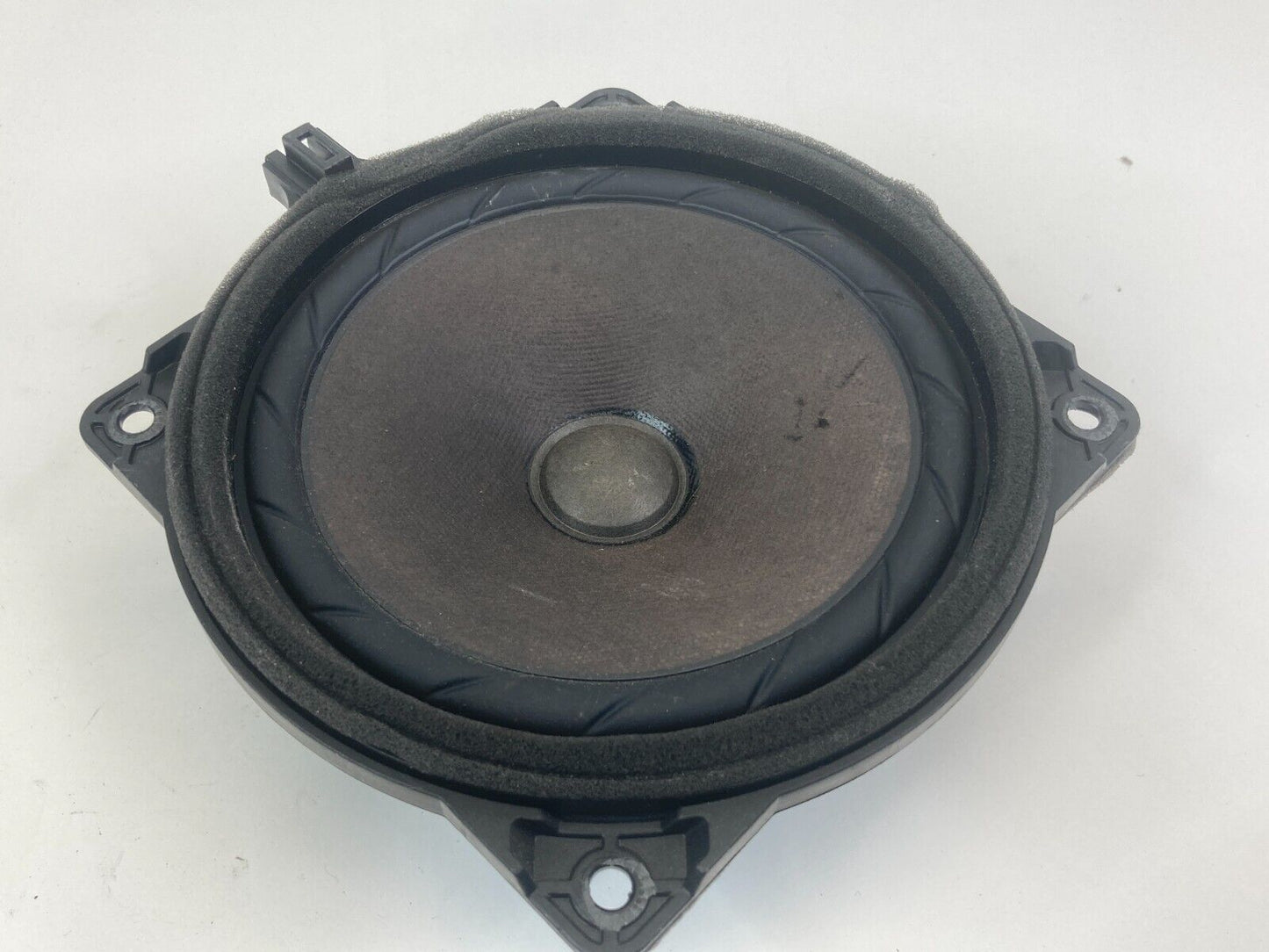 2011-2015 Hyundai Sonata Rear Left Side Door Speaker Audio Sound 96330-3S000