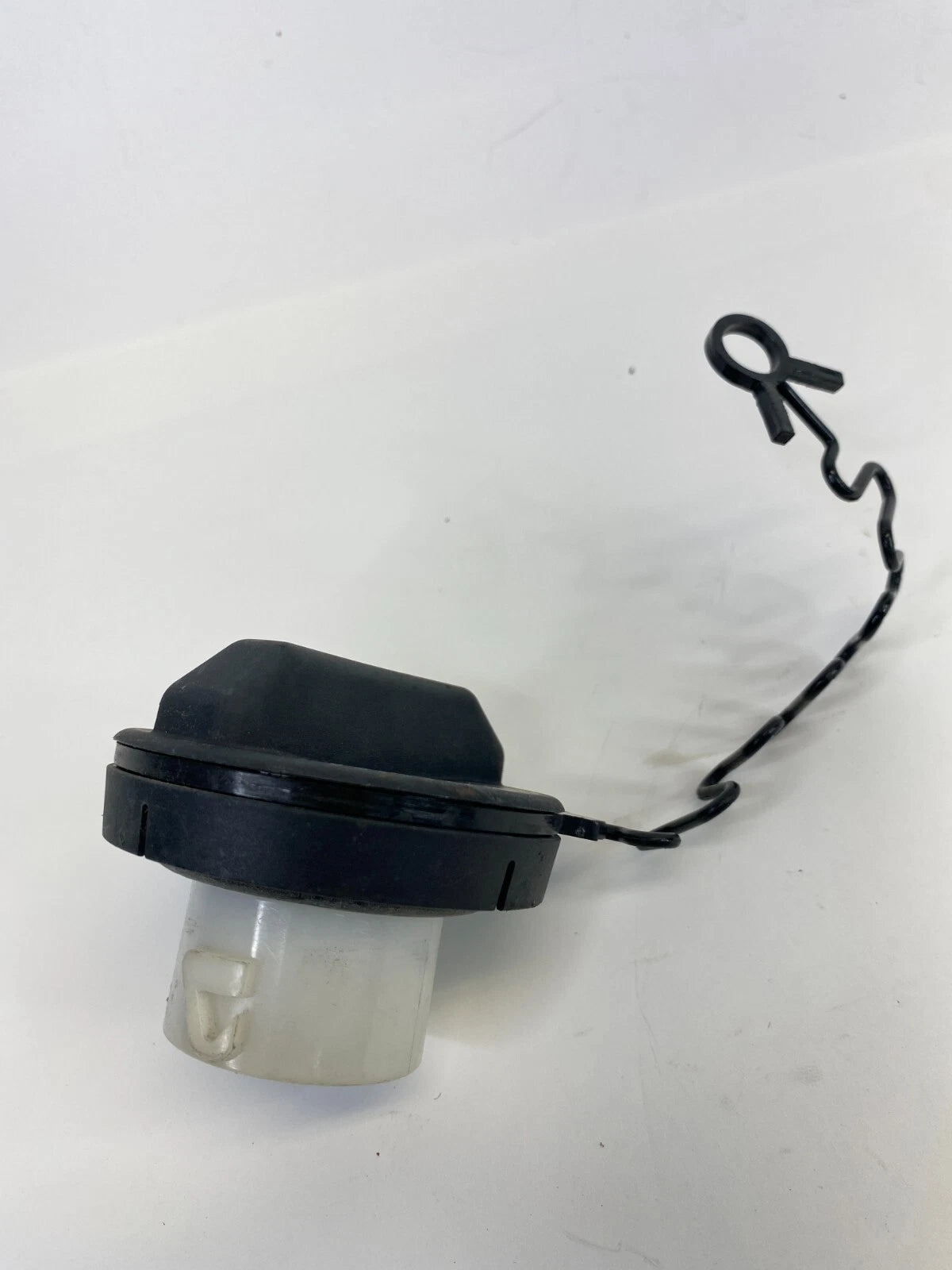 2005-2010 SCION TC HATCHBACK FUEL FILLER GAS TANK CAP LID TOP COVER OEM