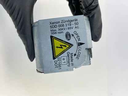 03-07 Saab 9-3 Convertible Xenon HID Headlight Igniter Unit Bulb 5DD 008 31 OEM