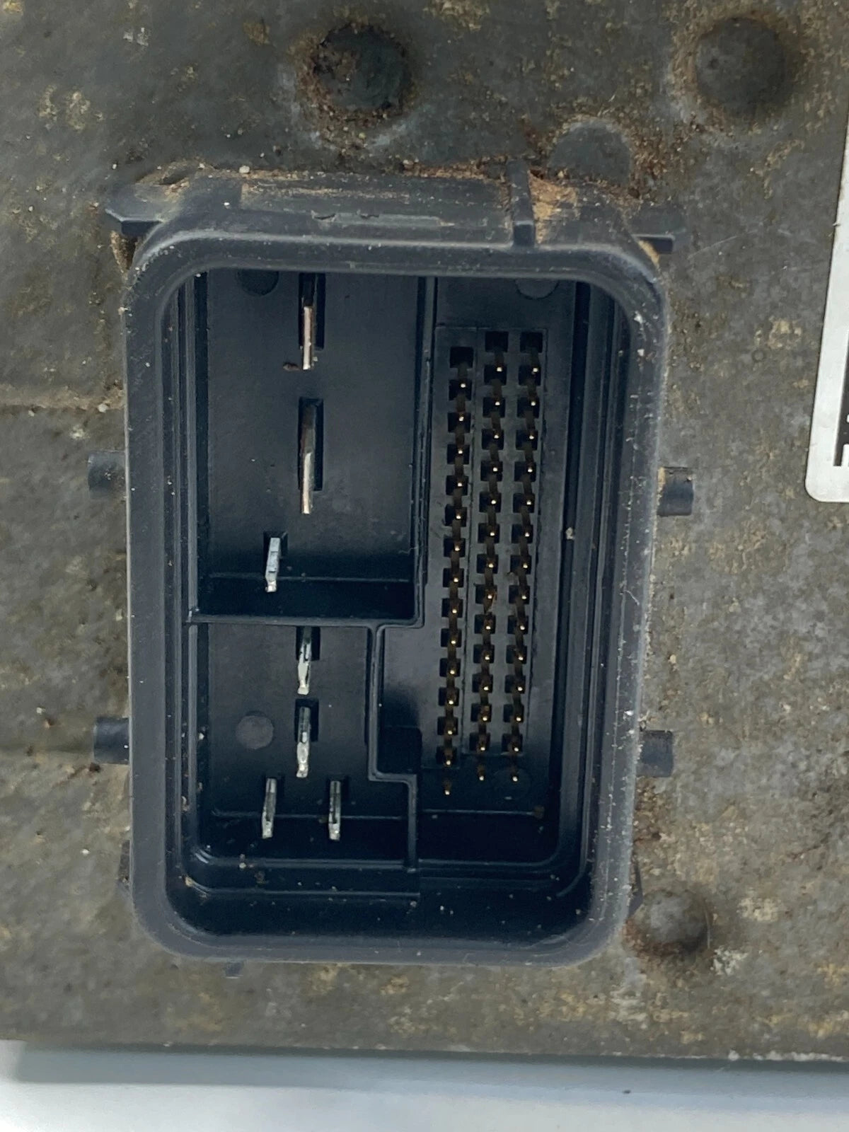 05 06 CADILLAC SRX STS 3.6L AT ABS ANTI LOCK BRAKE PUMP CONTROL MODULE 15792149