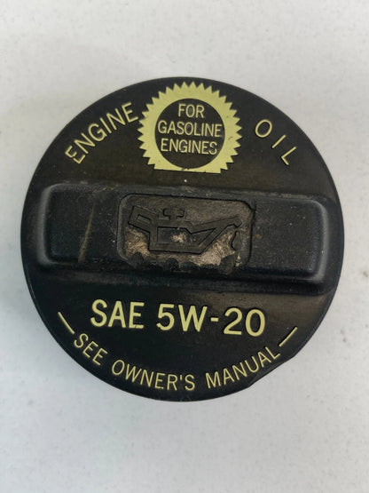 2004-2007 SATURN VUE 3.5L V6 ENGINE OIL FILLER CAP COVER LID SAE 5W-20