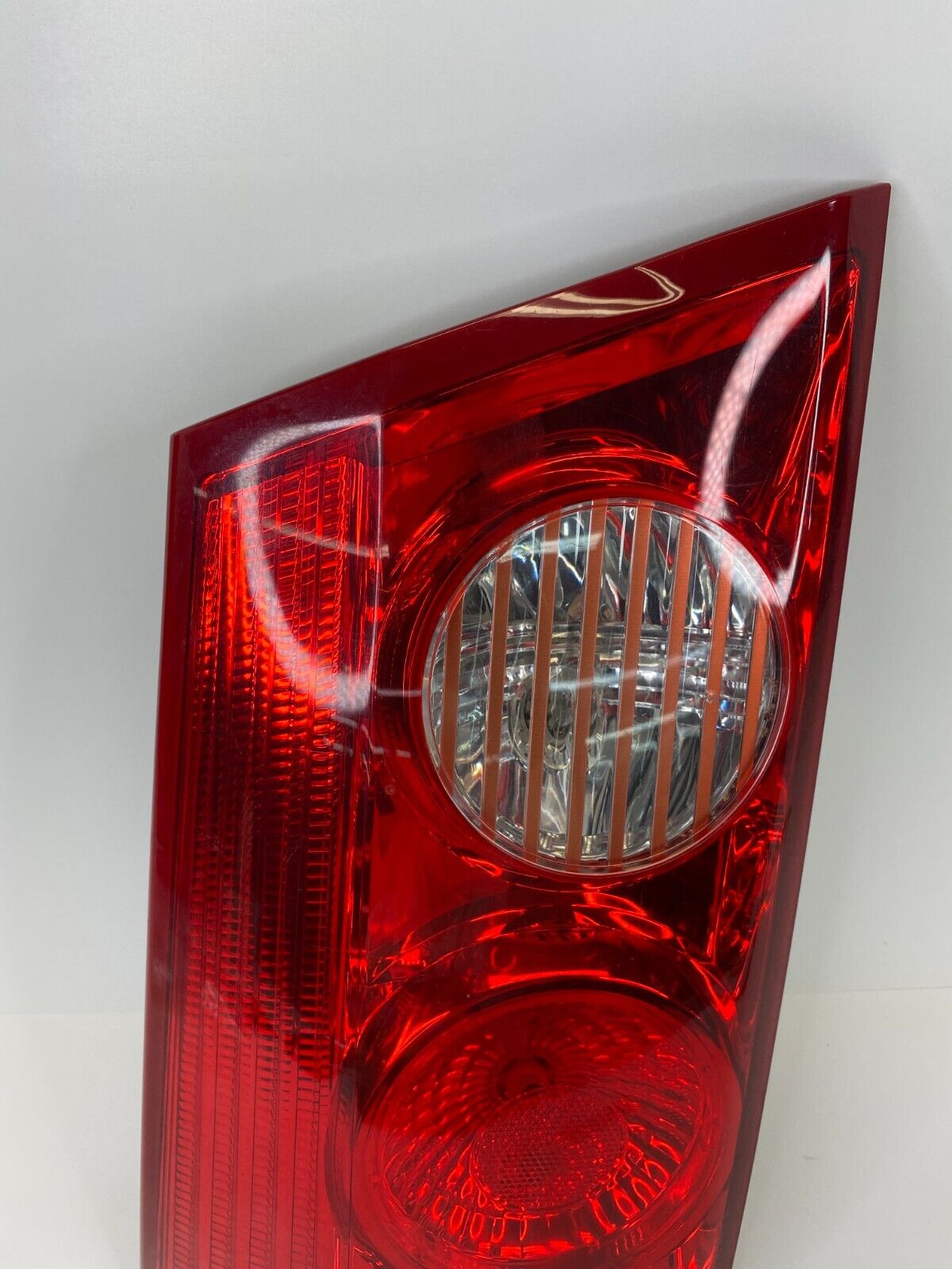 06-10 Toyota Sienna Lid Mounted Left Inner Tail Light Lamp Taillight Taillamp