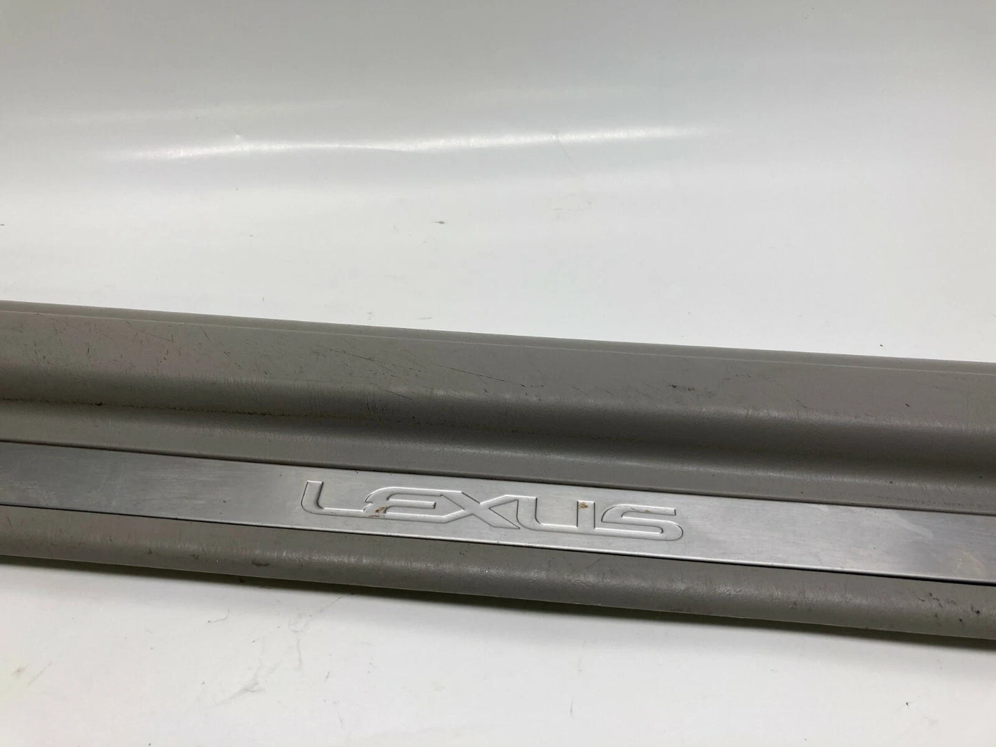 02 03 LEXUS ES300 FL DRIVER SIDE DOOR SILL SCUFF FLOOR PANEL PLATE 67914-33050