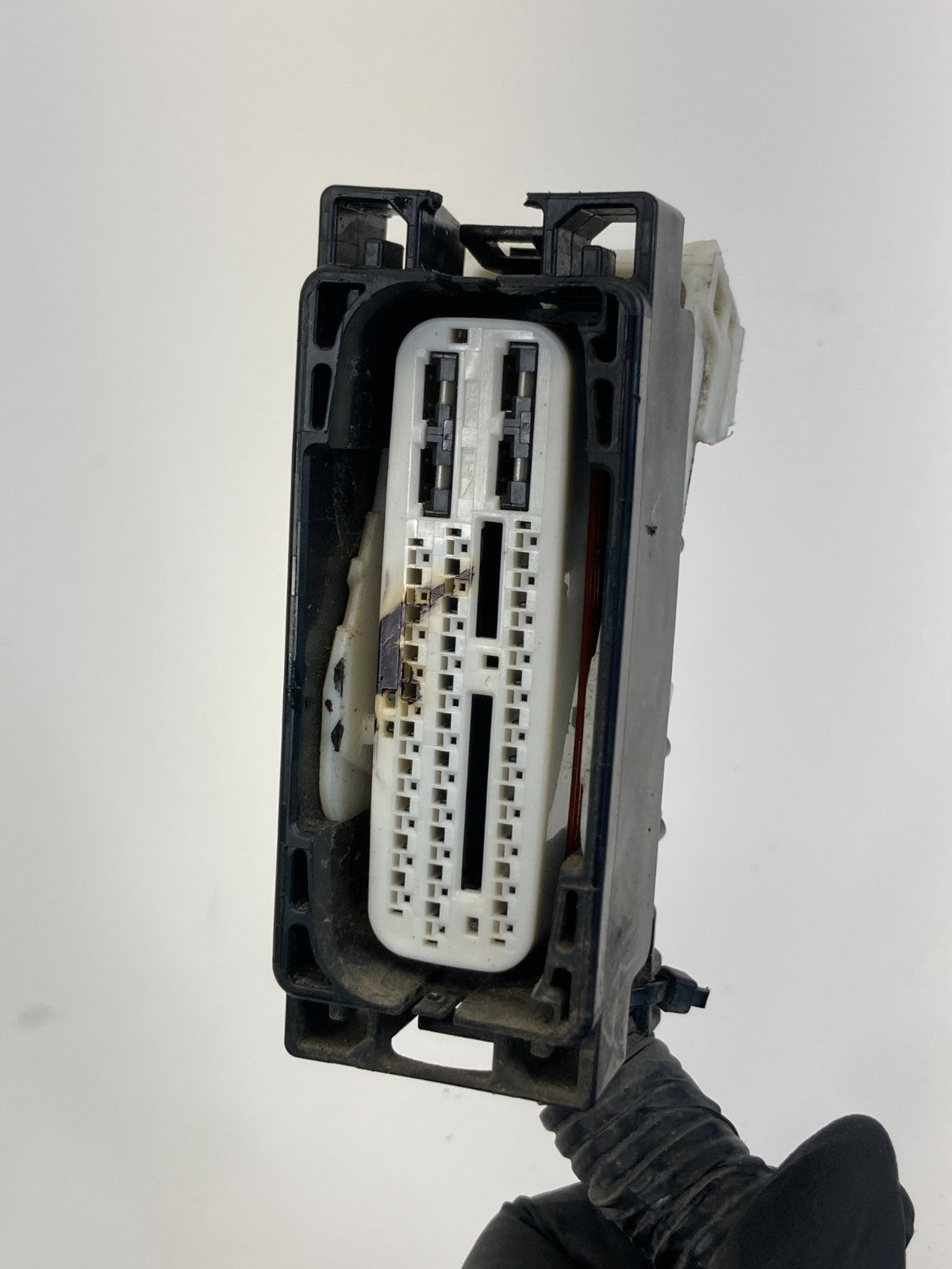 2016 2017 Honda Accord CVT 2.4L ABS Anti Lock Brake Module Connector Socket OEM