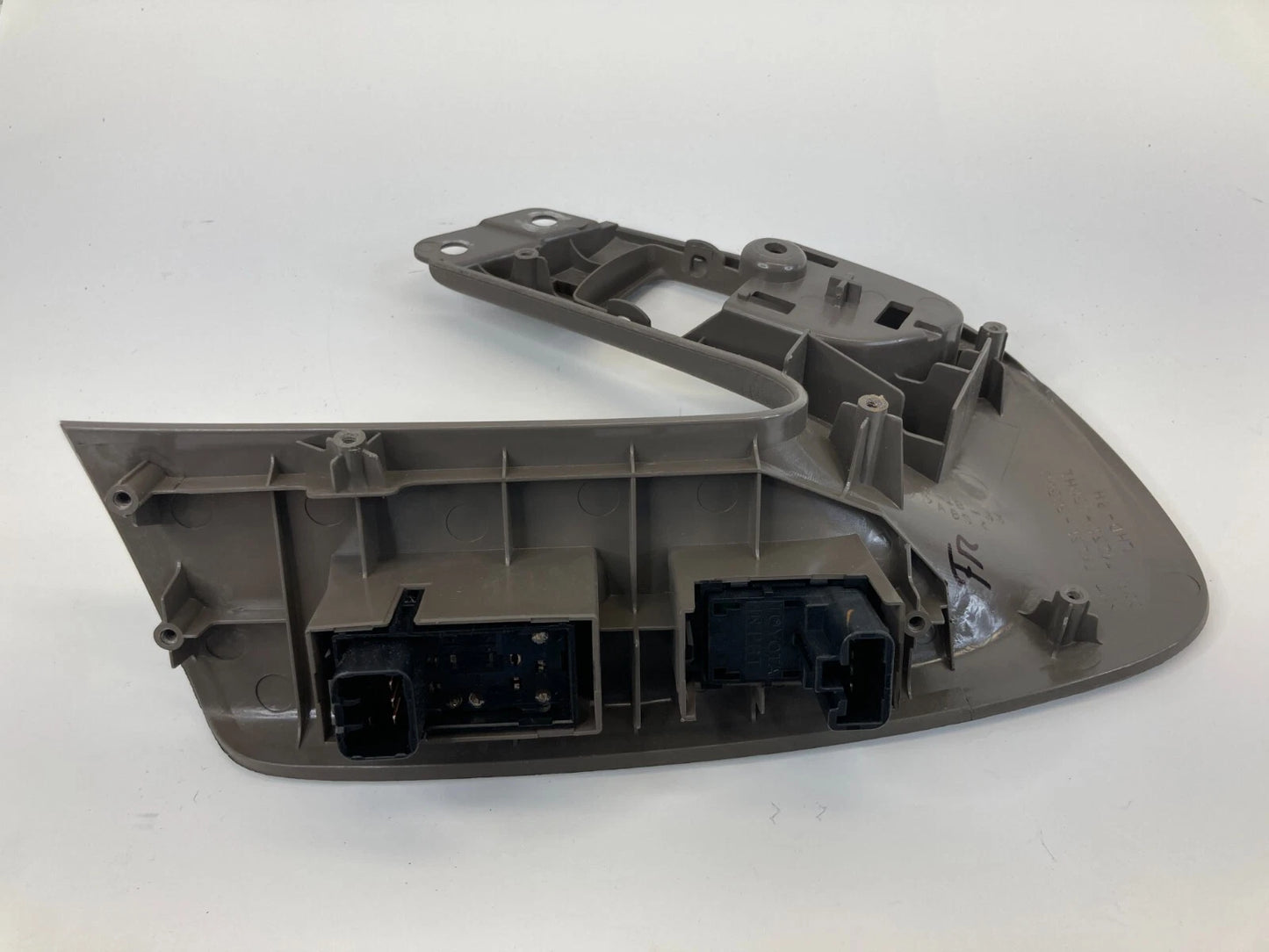 1998-2005 LEXUS GS300 FRONT RIGHT SIDE DOOR POWER WINDOW SWITCH W HANDLE BEZEL