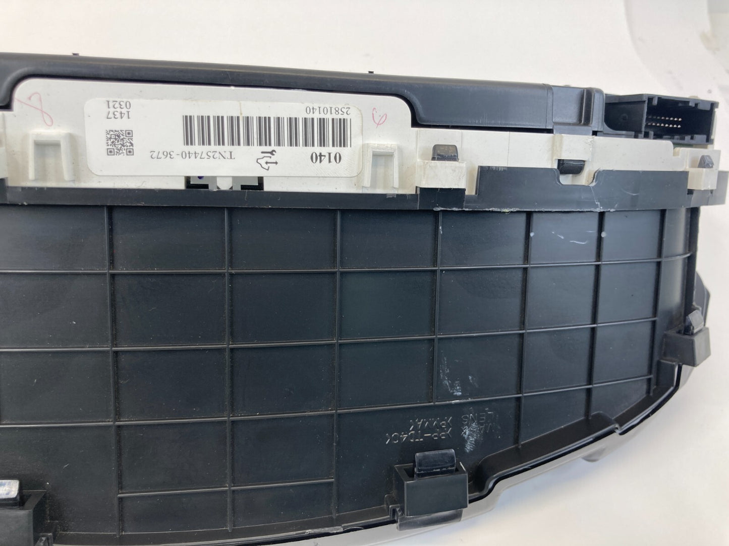 2008 2009 Cadillac SRX Instrument Cluster Speedometer Gauges 180.908 Miles OEM