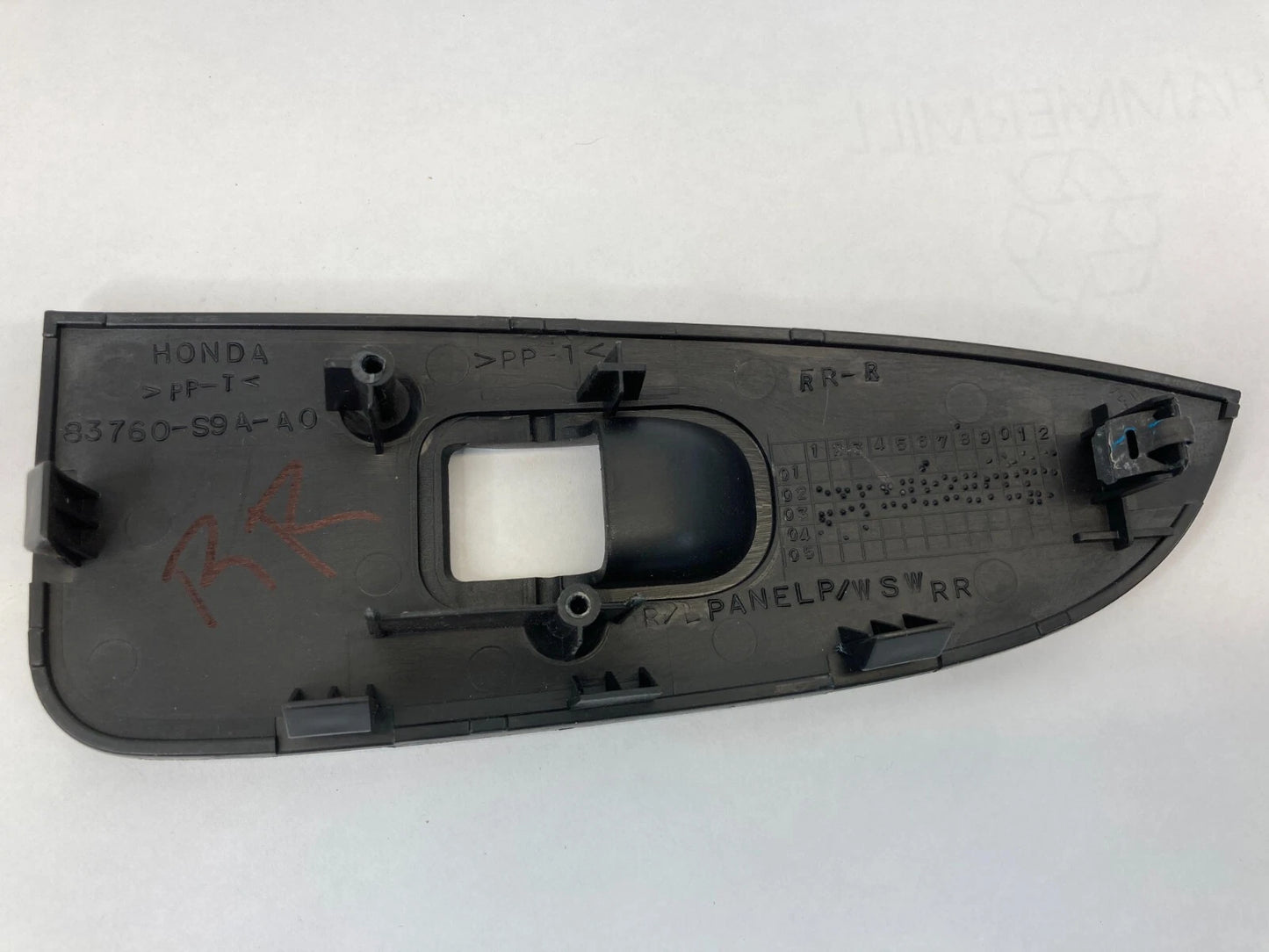 2002-2006 HONDA CR-V CRV REAR RIGHT WINDOW SWITCH BEZEL TRIM COVER 83760-S9A-A0