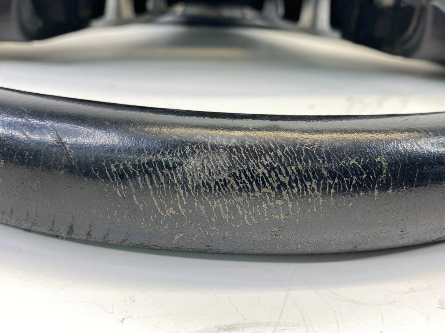 2012-2015 CHEVROLET CAPTIVA SPORT STEERING WHEEL W/CRUISE CONTROLS OEM