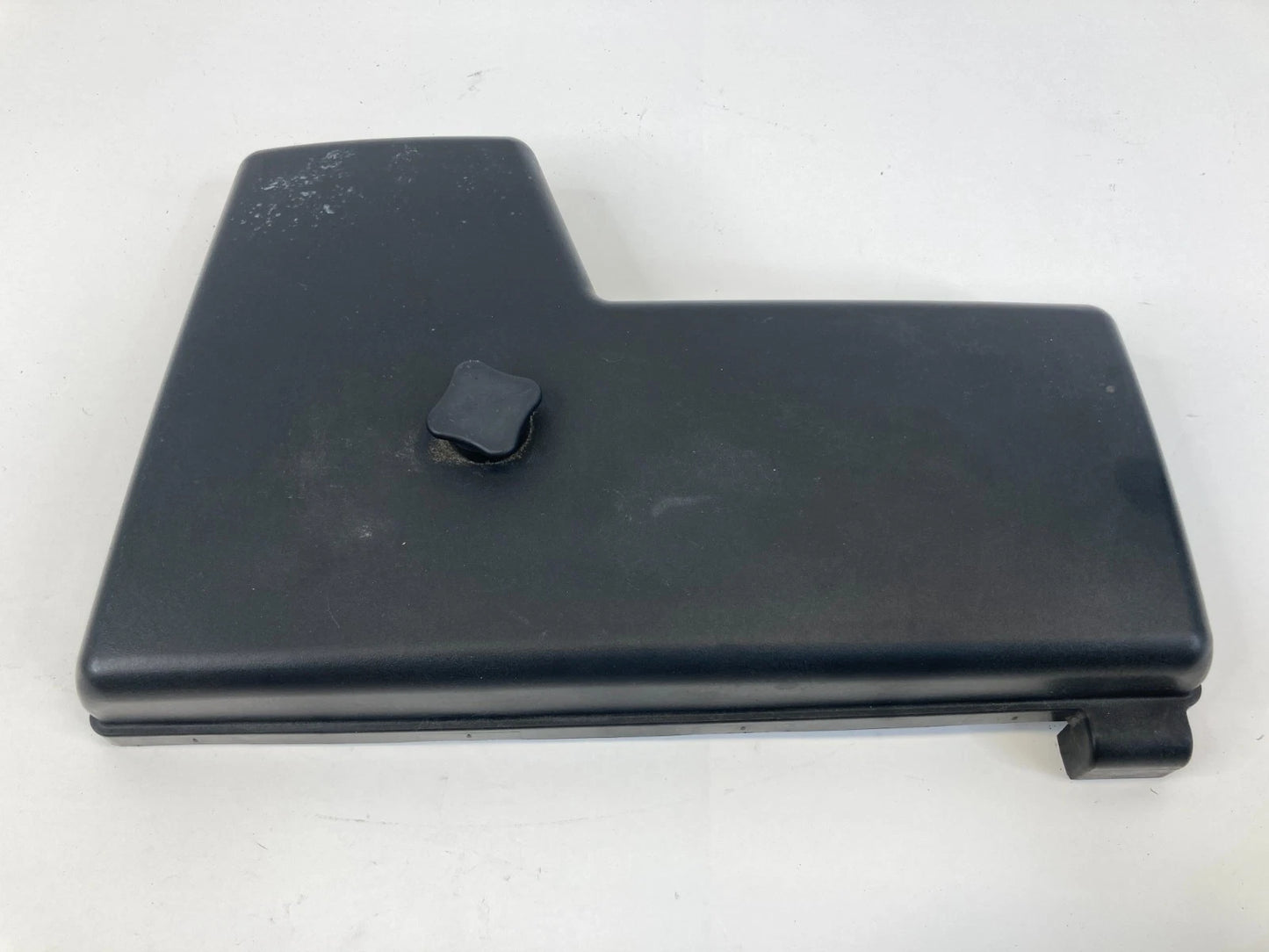 07 08 09 10 11 DODGE DAKOTA 4.7L V8 ENGINE FUSE BOX ACCESS DOOR LID COVER OEM