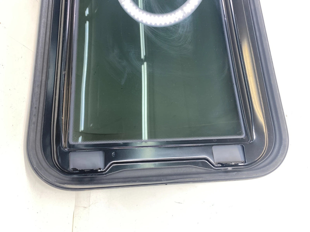 2013-2018 NISSAN ALTIMA SEDAN SUNROOF MOONROOF GLASS PANEL ASSEMBLY OEM
