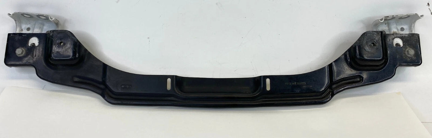 2012-2016 CHEVROLET SONIC FRONT GRILLE BUMPER MOUNT BRACKET SUPPORT 95026539 OEM