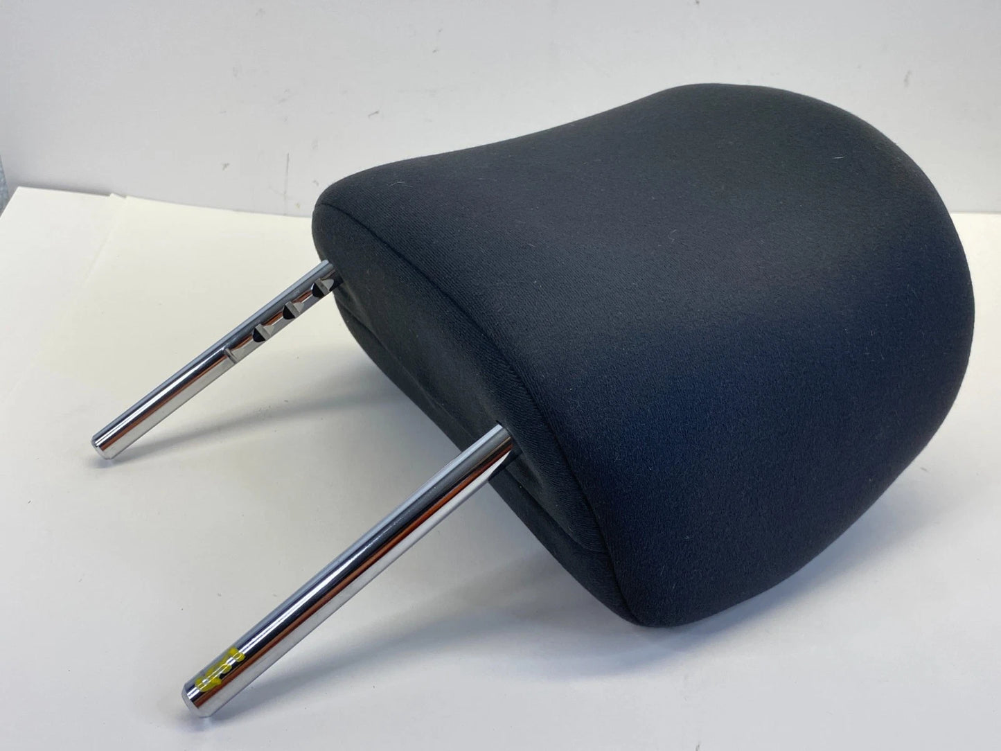 2007-2012 TOYOTA YARIS FRONT SEAT HEAD REST SET HEADREST PAIR LEFT RIGHT CLOTH