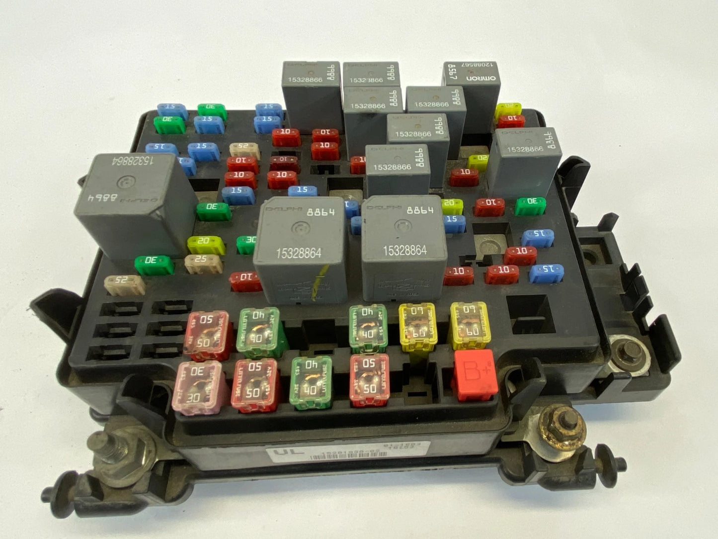 04 05 06 CHEVY TAHOE YUKON 5.3L INNER CABIN FUSE RELAY JUNCTION BOX 15201930 OEM
