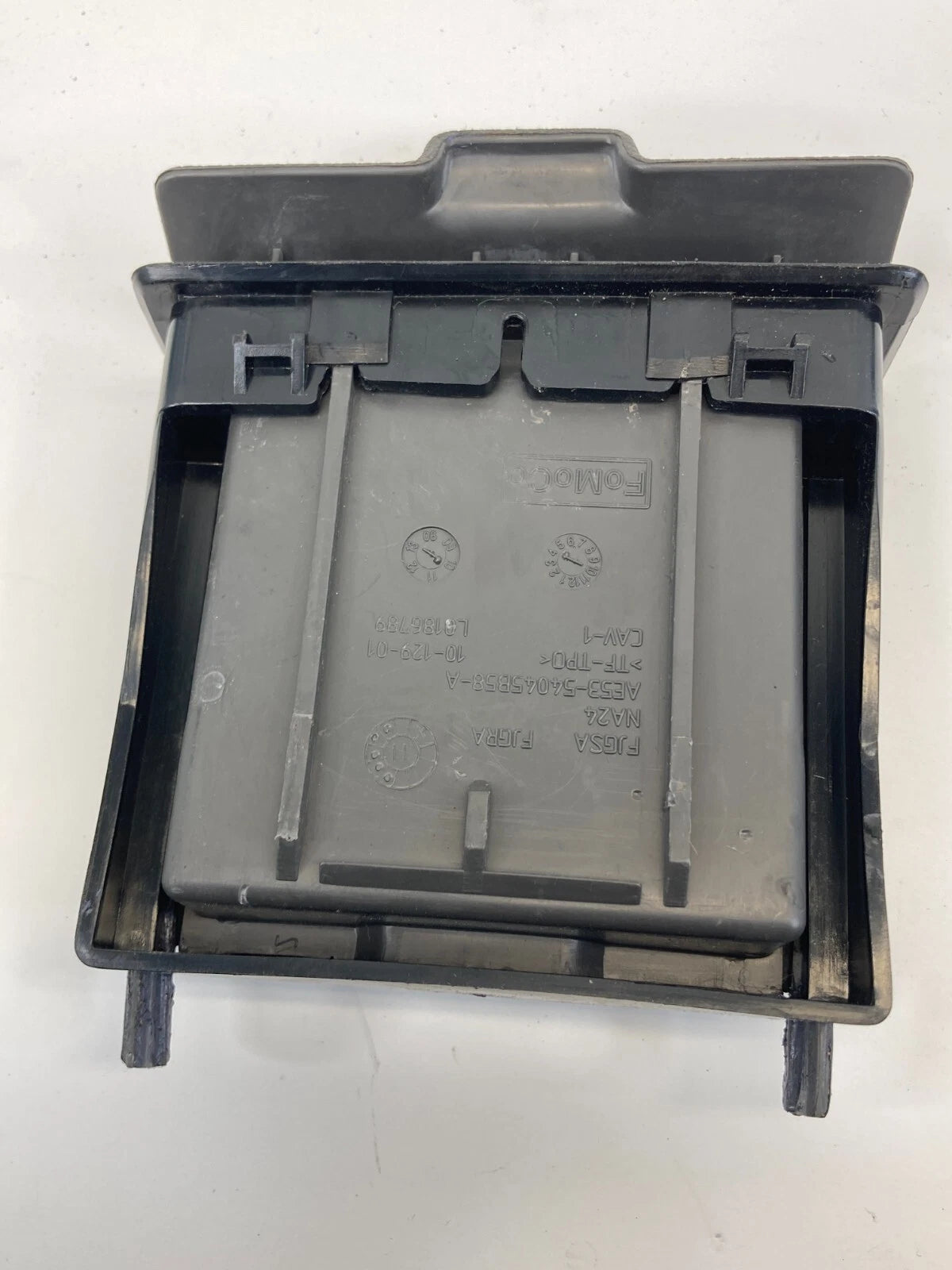 2010-2012 FORD FUSION CENTER DASH STORAGE TRAY BIN COMPARTMENT AE53-54045B58-A