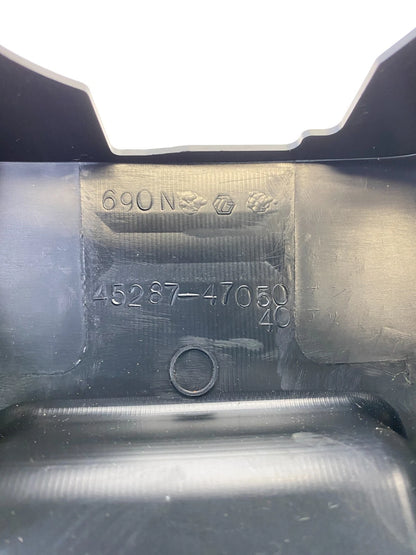 04-09 TOYOTA PRIUS STEERING COLUMN UPPER & LOWER COVER TRIM 45287-47050 OEM