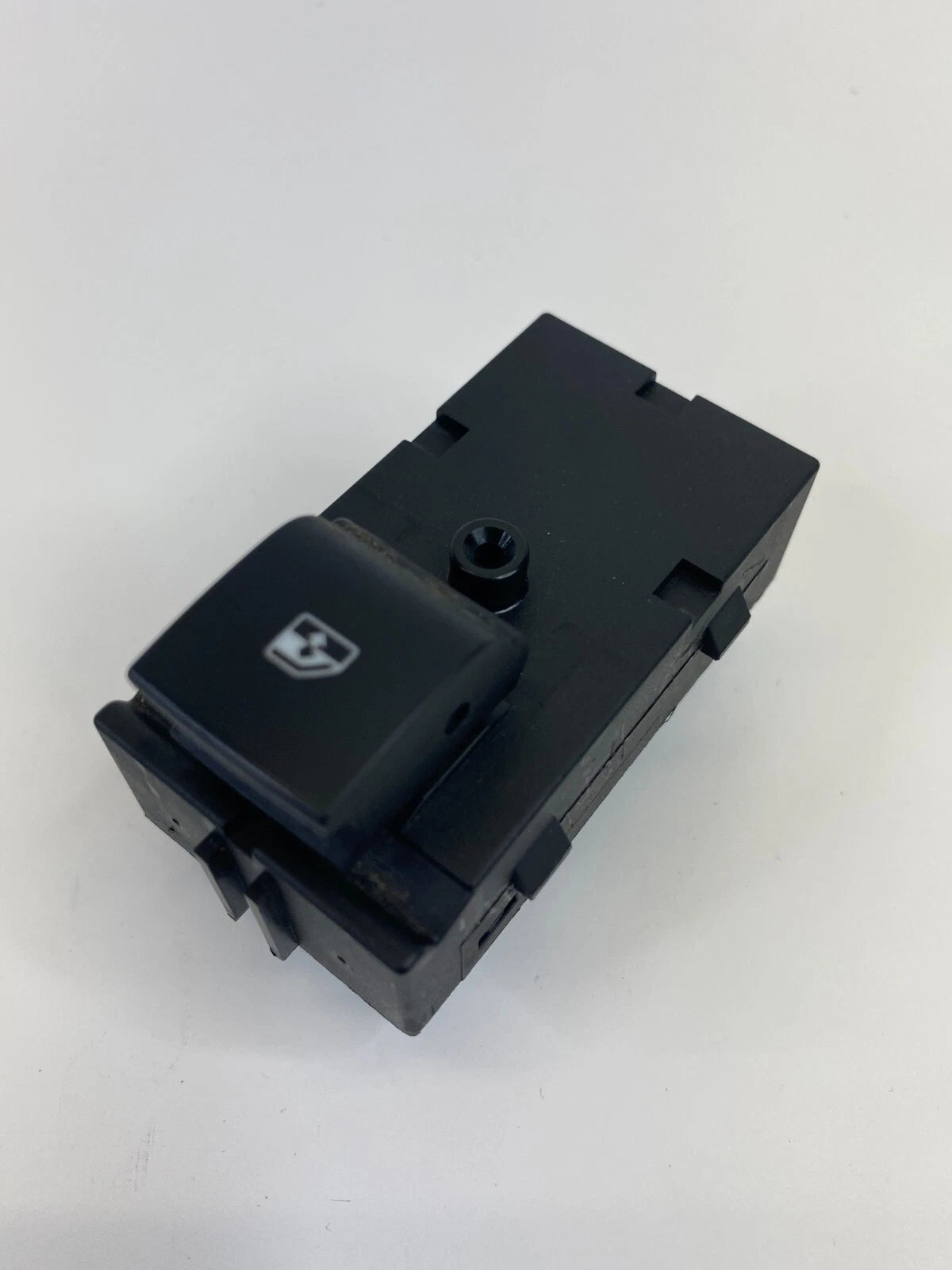 2011-2016 CHEVY CRUZE 16 CRUZE LIMITED REAR RIGHT WINDOW BUTTON SWITCH 20933566