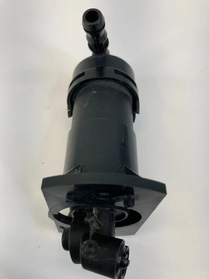 2006-2008 AUDI A6 RIGHT SIDE HEADLIGHT WASHER PUMP PRESSURE CYLINDER OEM