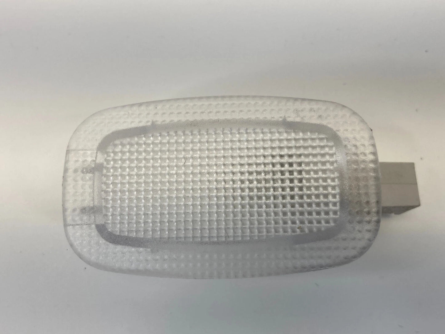 2012-2016 MERCEDES-BENZ E350 INTERIOR INNER COURTESY LIGHT LAMP OEM
