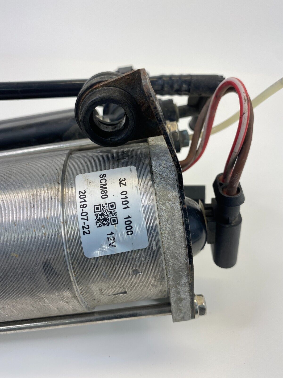 2003-2006 Mercedes-Benz E500 Air Suspension Compressor Pump 3Z-0101-1000 OEM